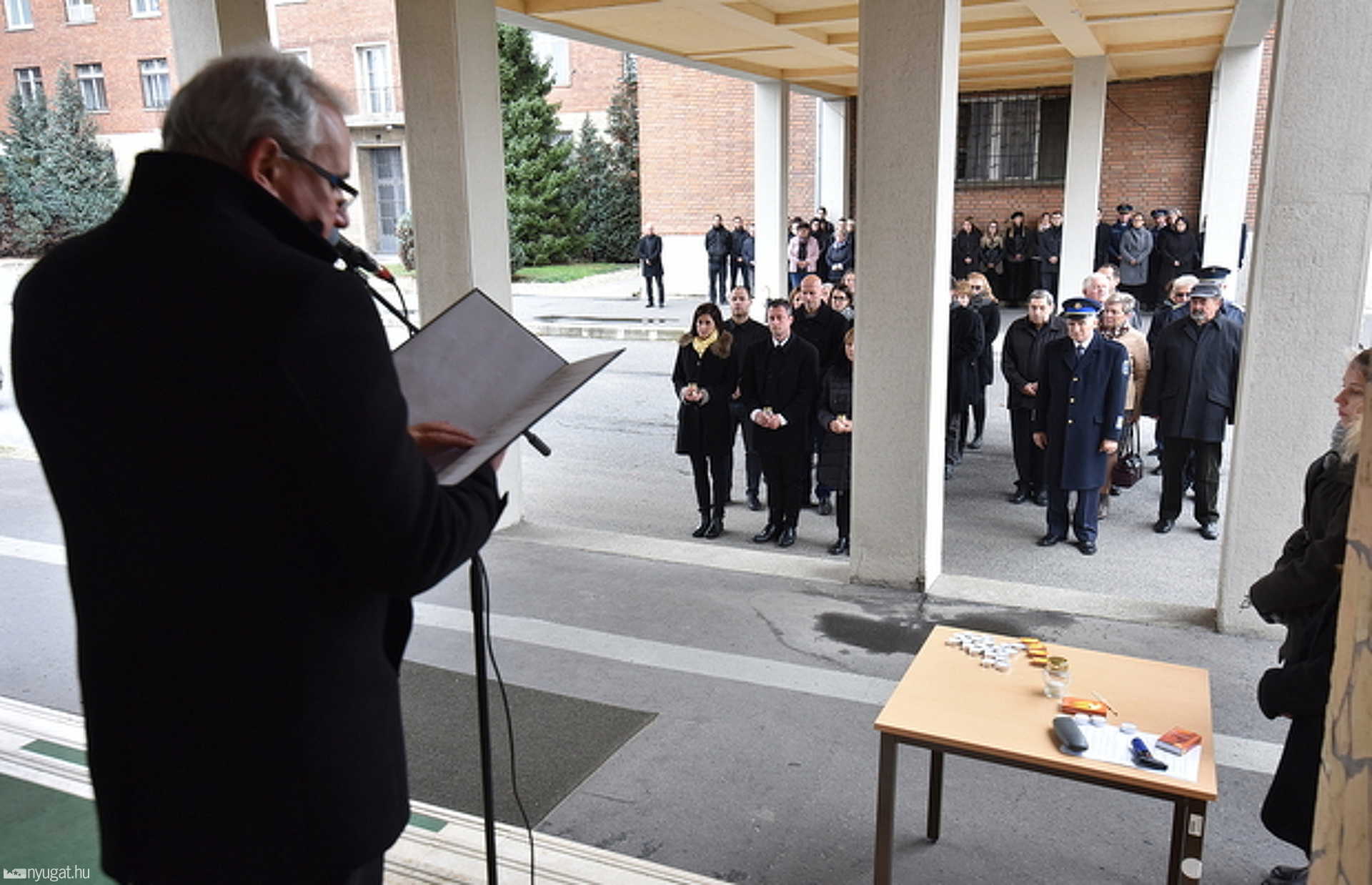 Hősi halott rendőrökre és határőrökre emlékeztek Szombathelyen 