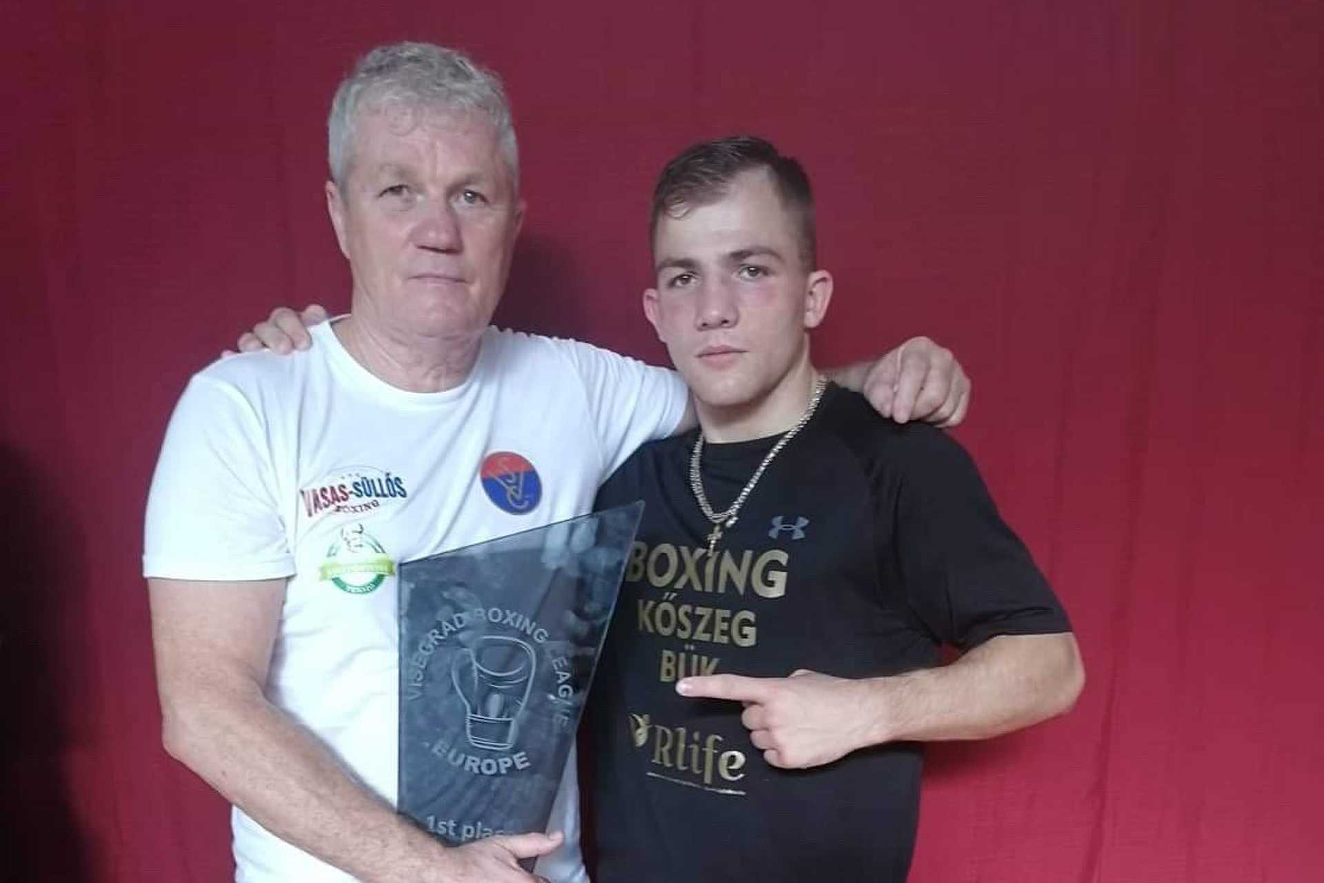 Fitt-Box Ökölvívó Egyesület a V4-ek Tornáján Szlovákiában