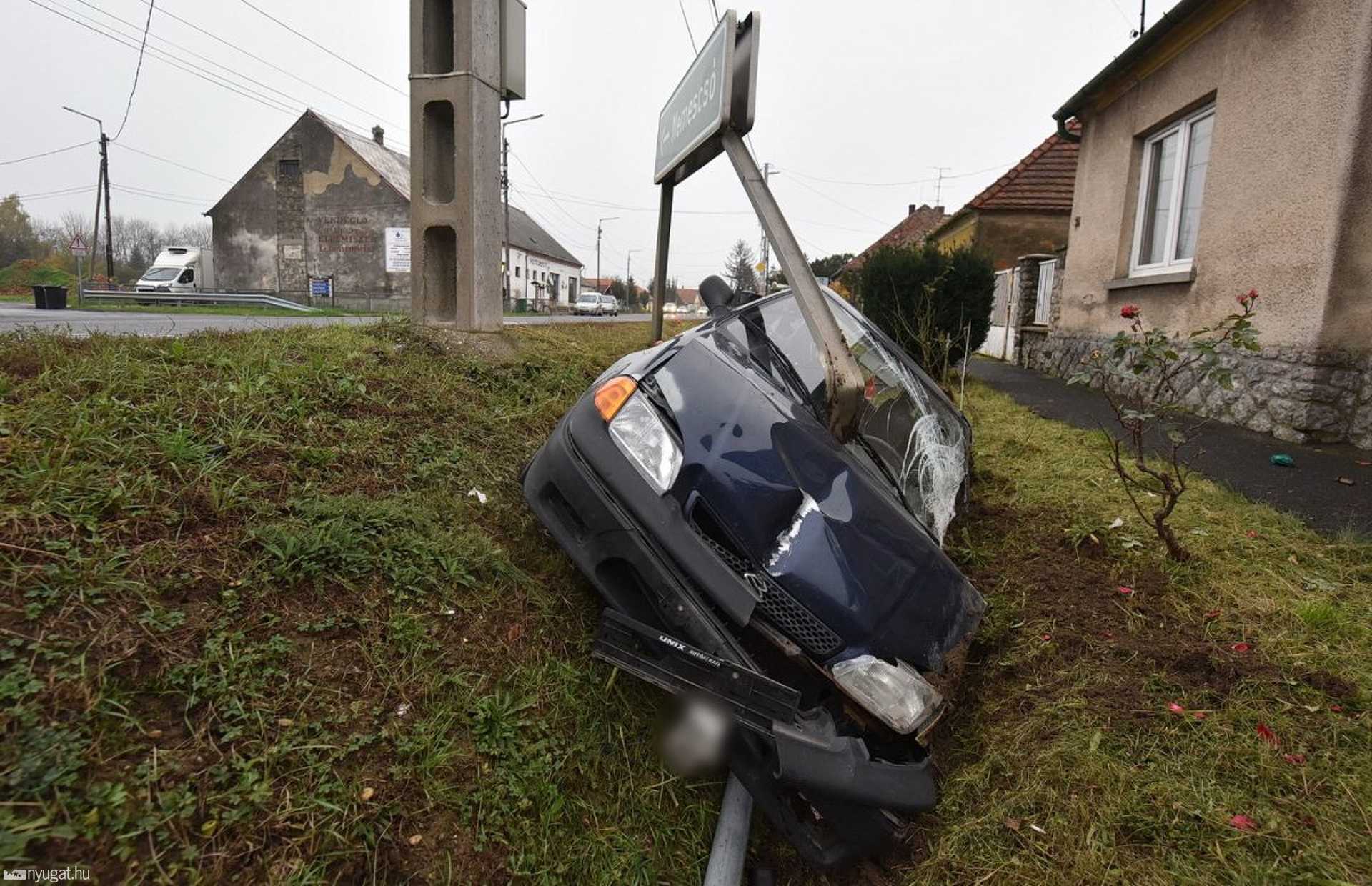 Elaludt a sofőr Lukácsházán