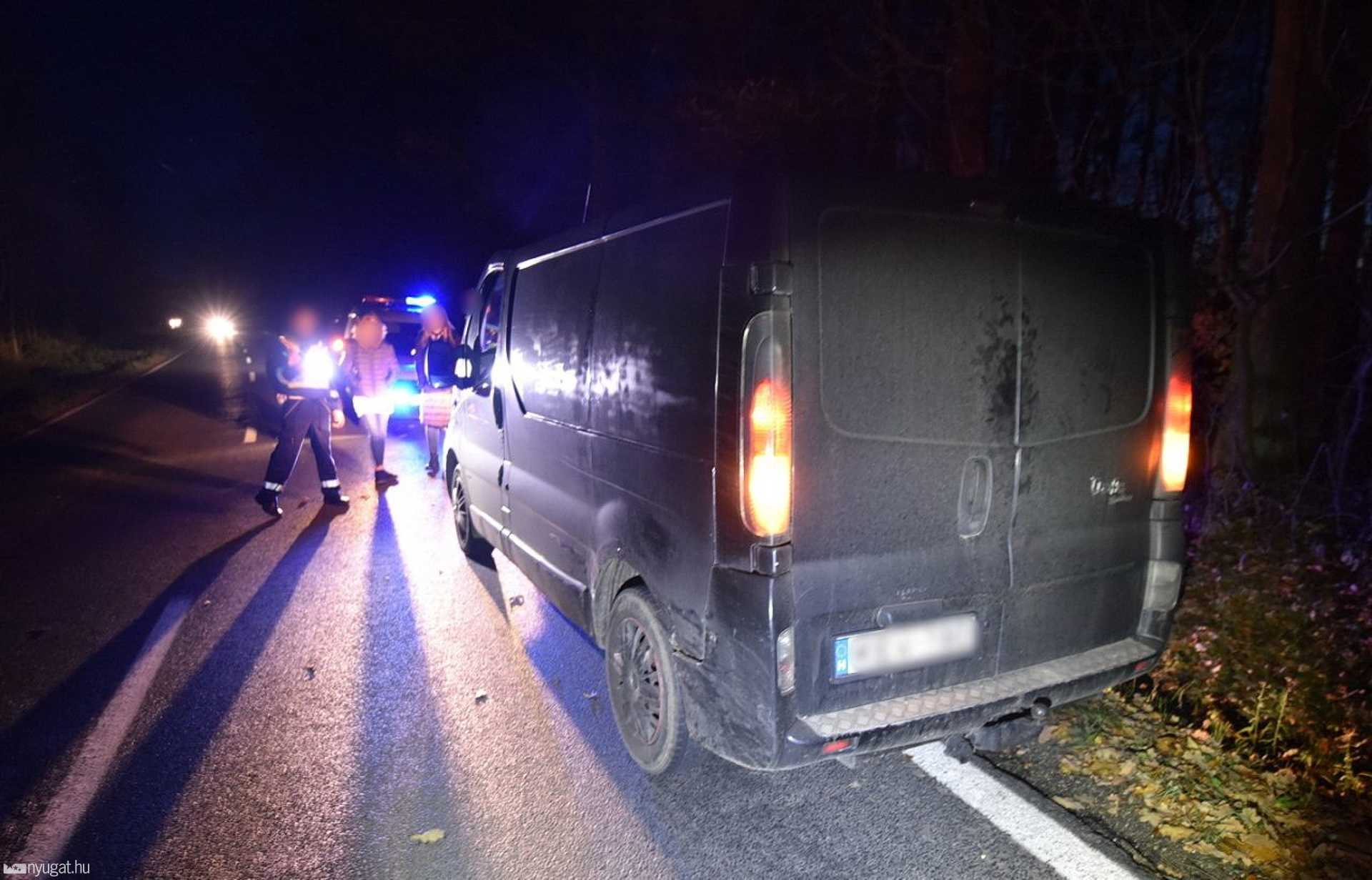 Ittas sofőr Suzukija koccant Renault-val