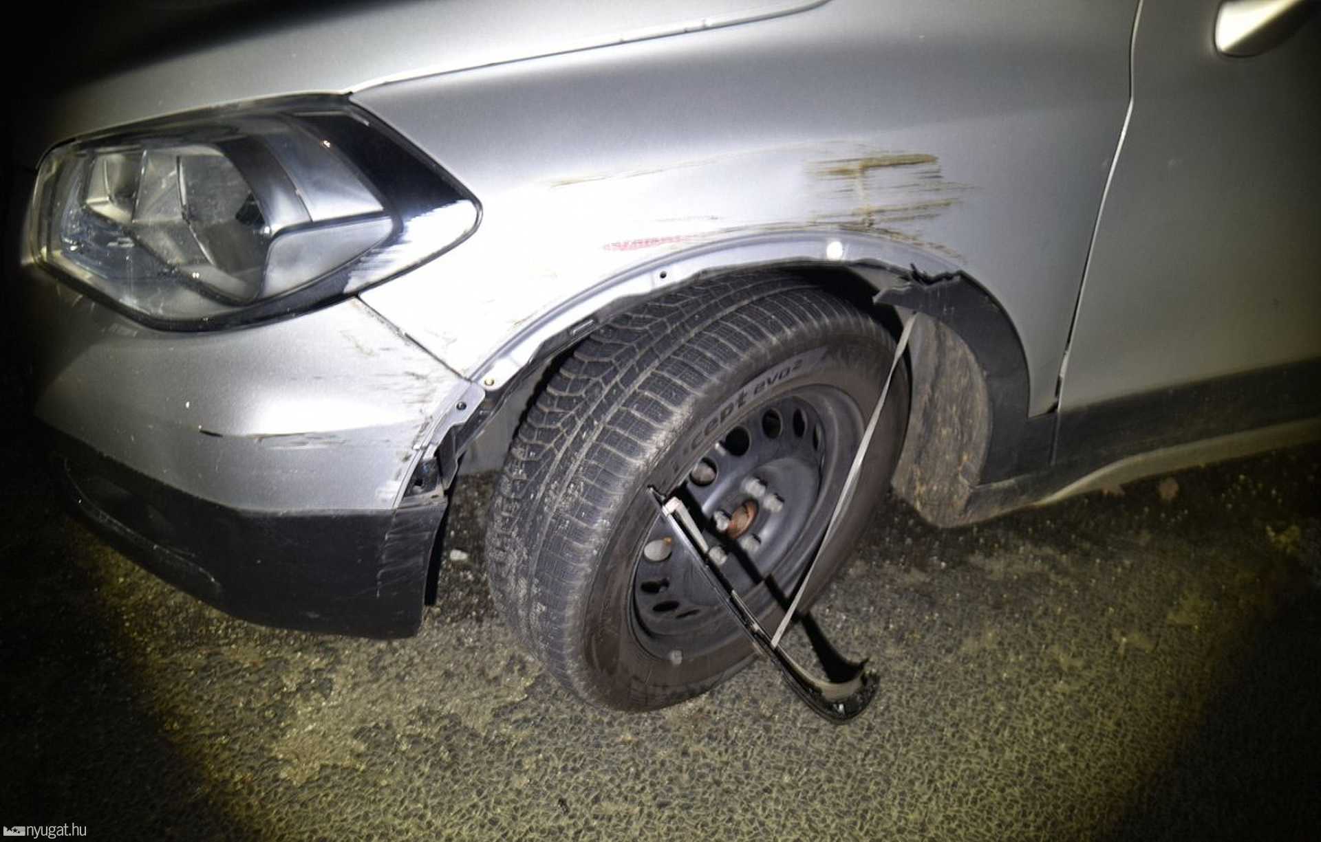 Ittas sofőr Suzukija koccant Renault-val