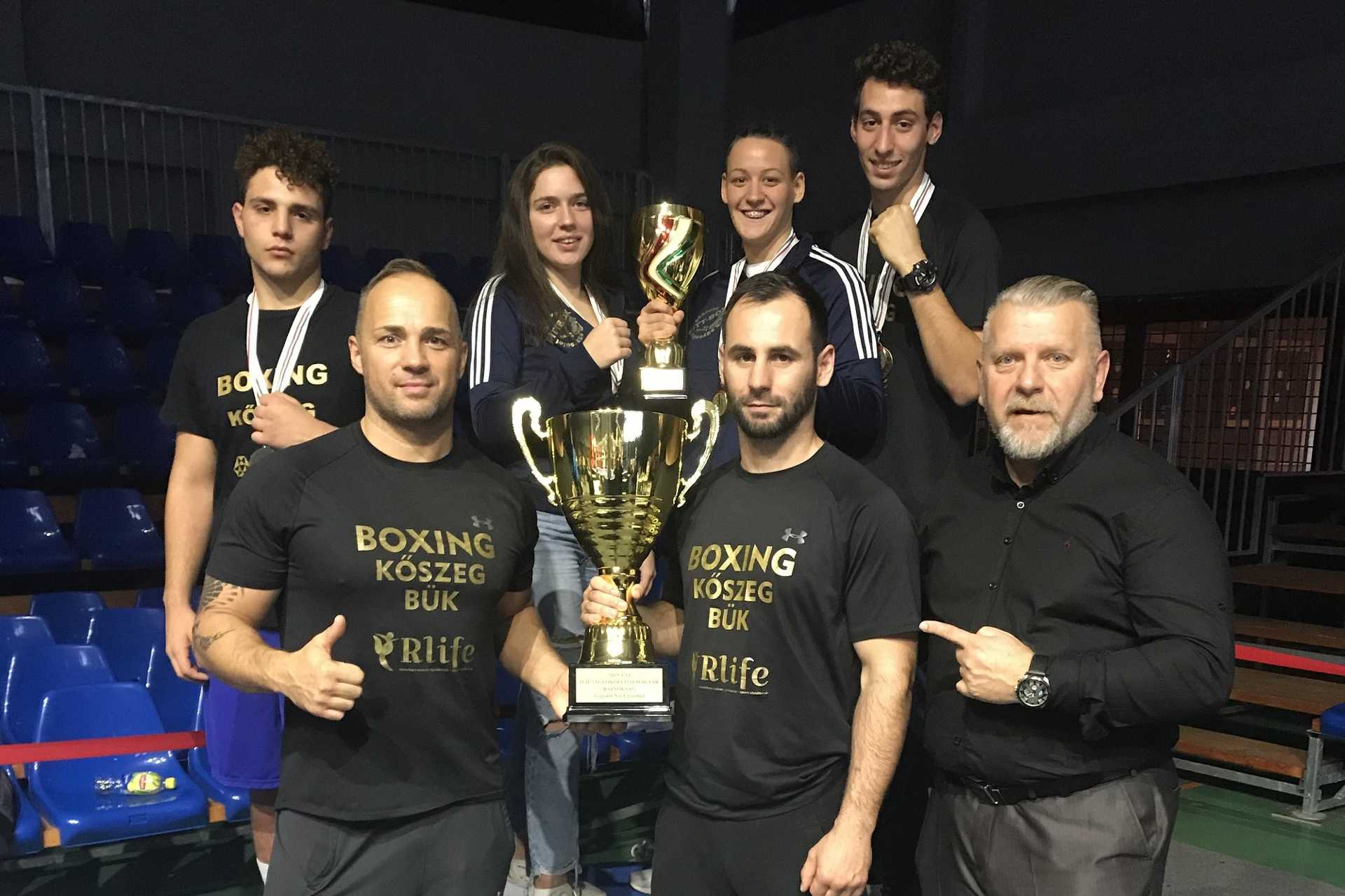 A Fitt-Box Ökölvívó Egyesület az Ifjúsági Ökölvívó Országos Bajnokságon