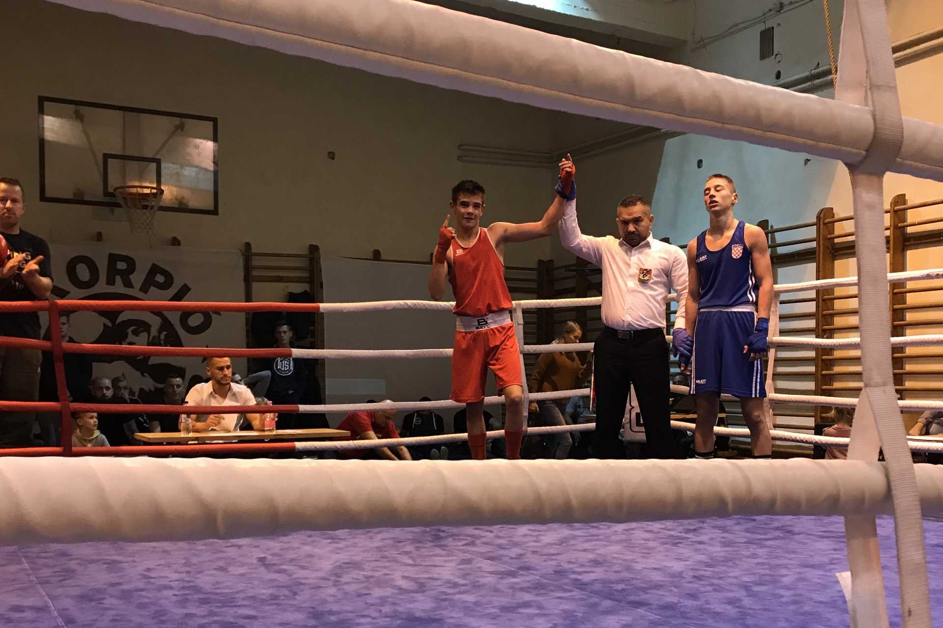 A Fitt-Box Ökölvívó Egyesület a IX. Hauer Lajos Nemzetközi Ökölvívó Emlékversenyen Szombathelyen