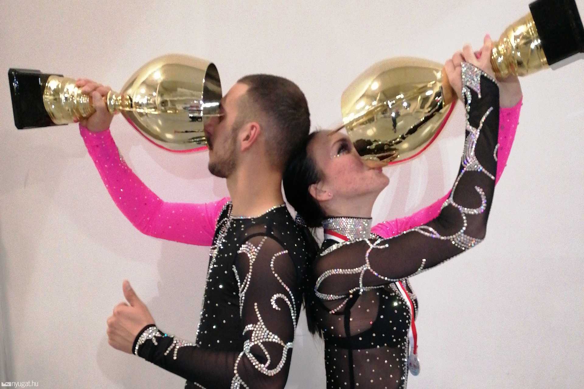 Lakics Zoltán és Lakicsné Haramia Nikolett a Couple Dance Show Párosok Világkupa versenyén