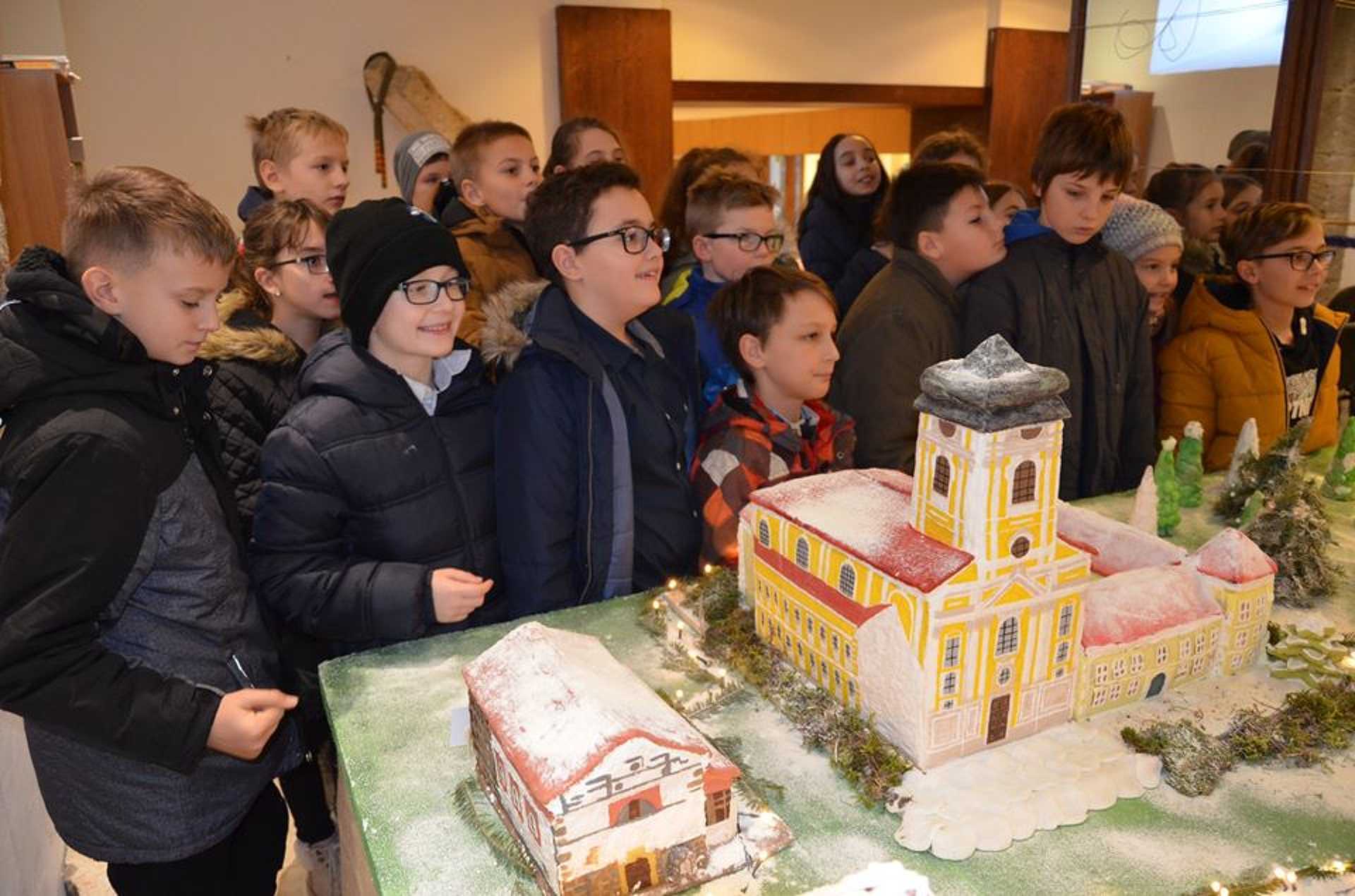 Mézeskalács épületek kiállítása Szentgotthárdon