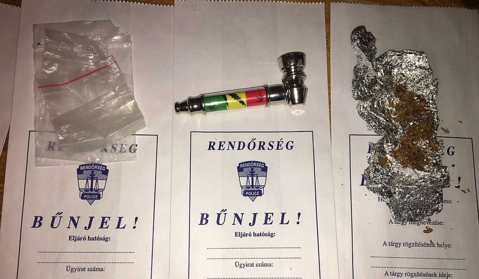 Rendszám nélküli autóval és droggal menekült a rendőrök elől a bódult sofőr Győrben