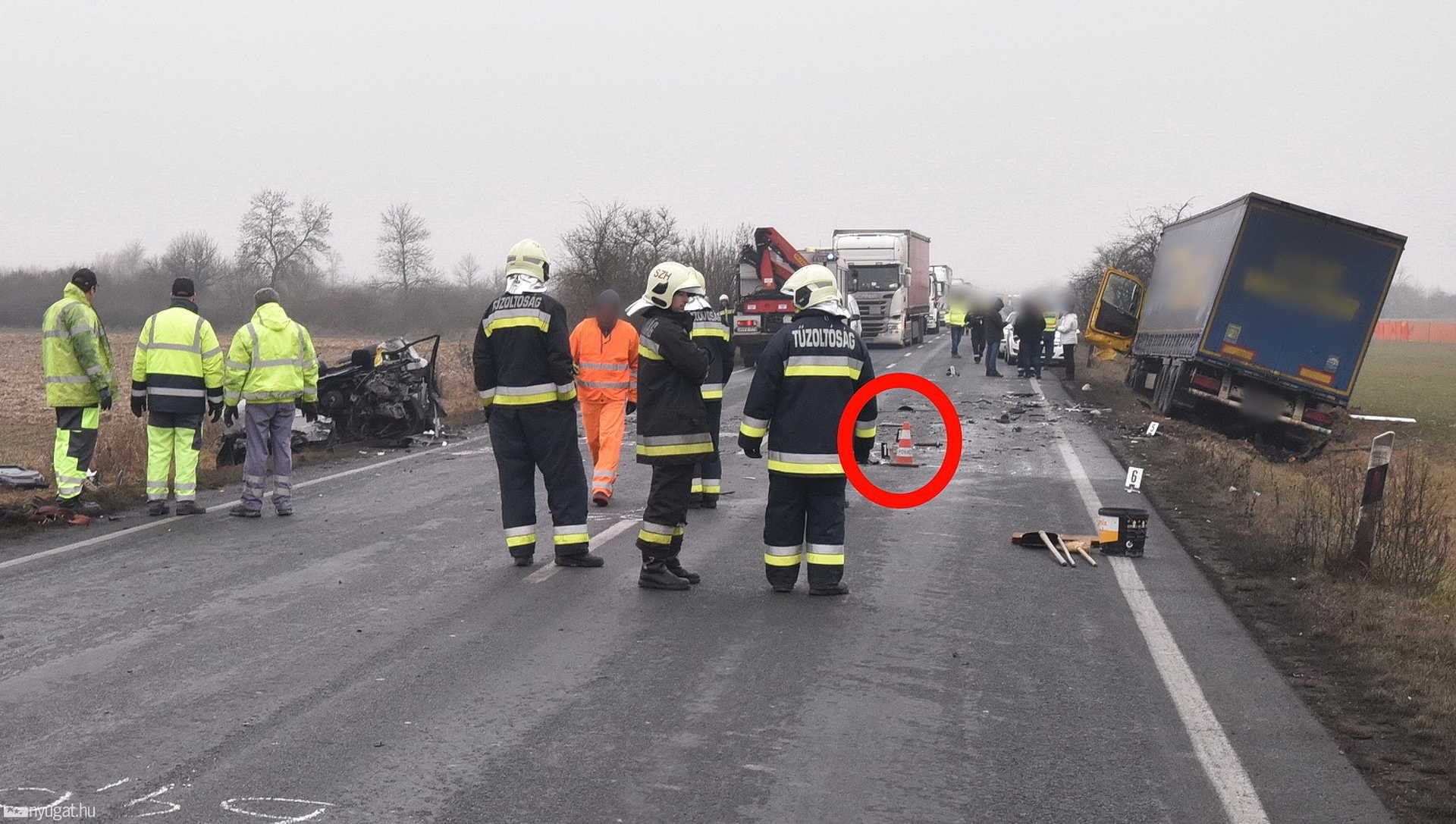 Kamion és személyautó ütközött Körmend és Szombathely között