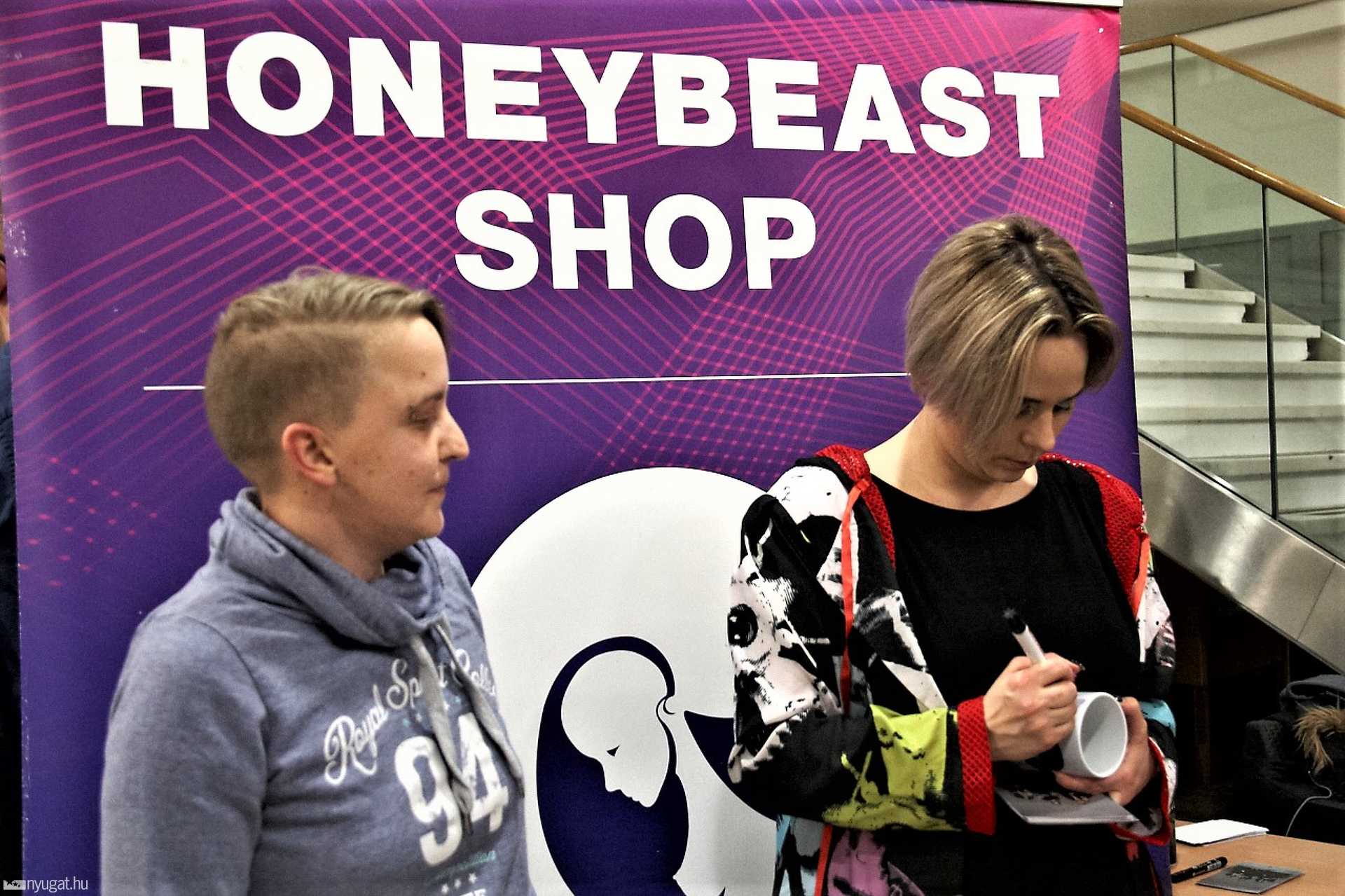 Honeybeast koncert az Agorában 