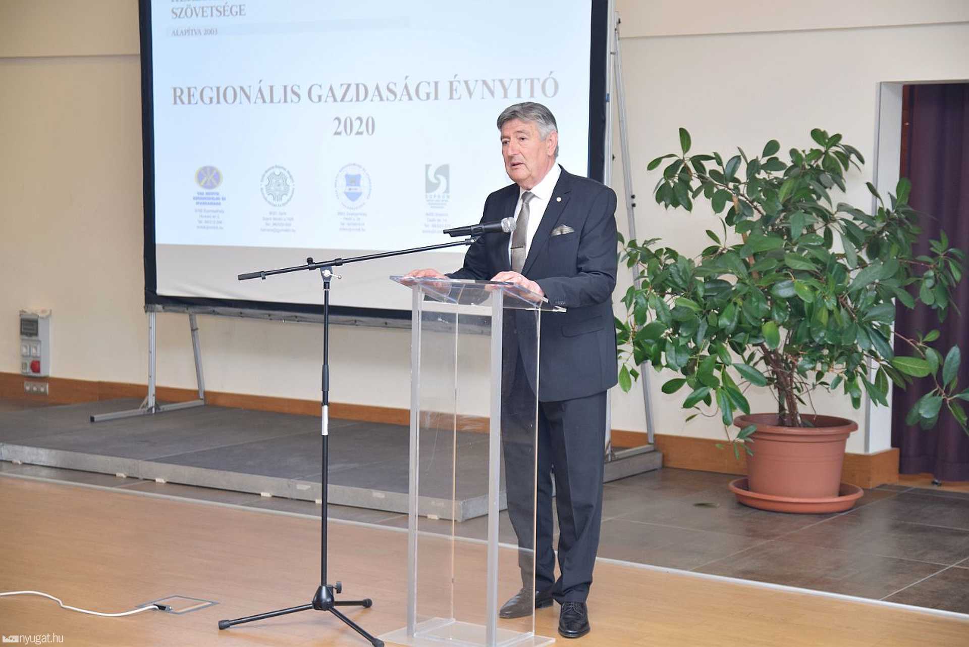 Regionális Gazdasági Évnyitó Szombathelyen Kovács Vince