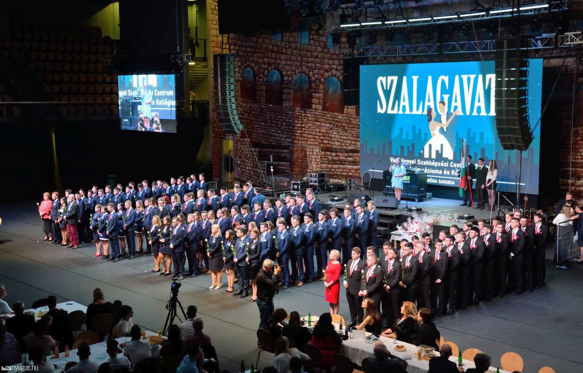 A Savaria Szakgimnázium szalagavatója 
