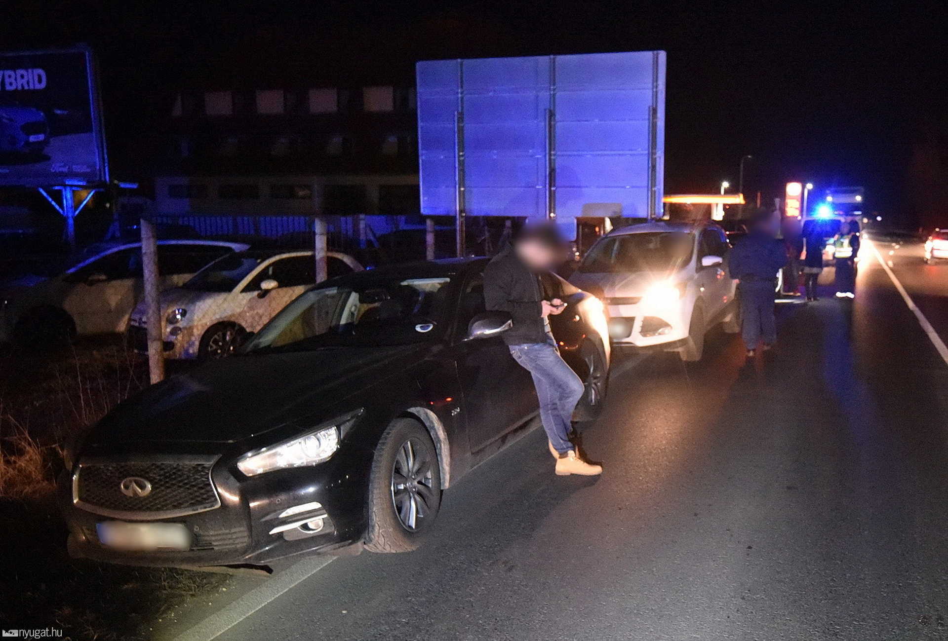 Két balesetben öt autó ütközött a 87-es főúton
