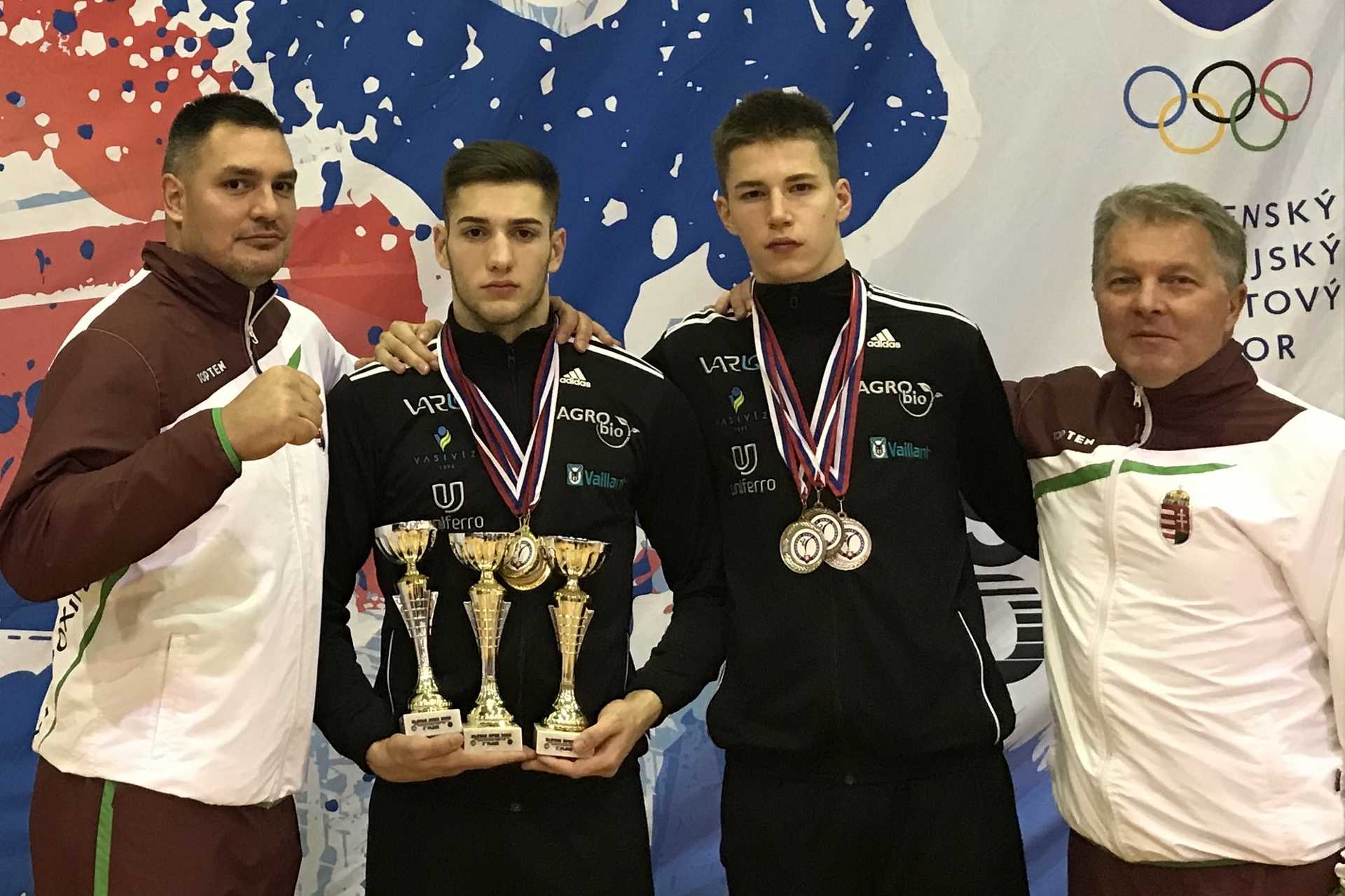 Wappel Tibor edző, Holczmüller Bence, Králl Csaba, Mayer Gábor edző