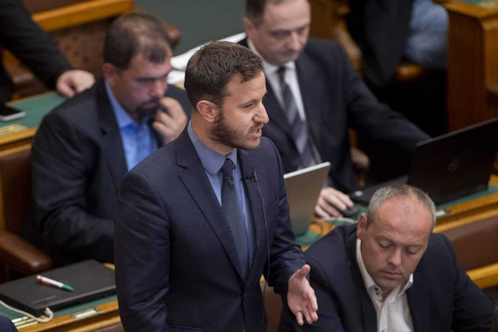Bana Tibor az Országgyűlésben