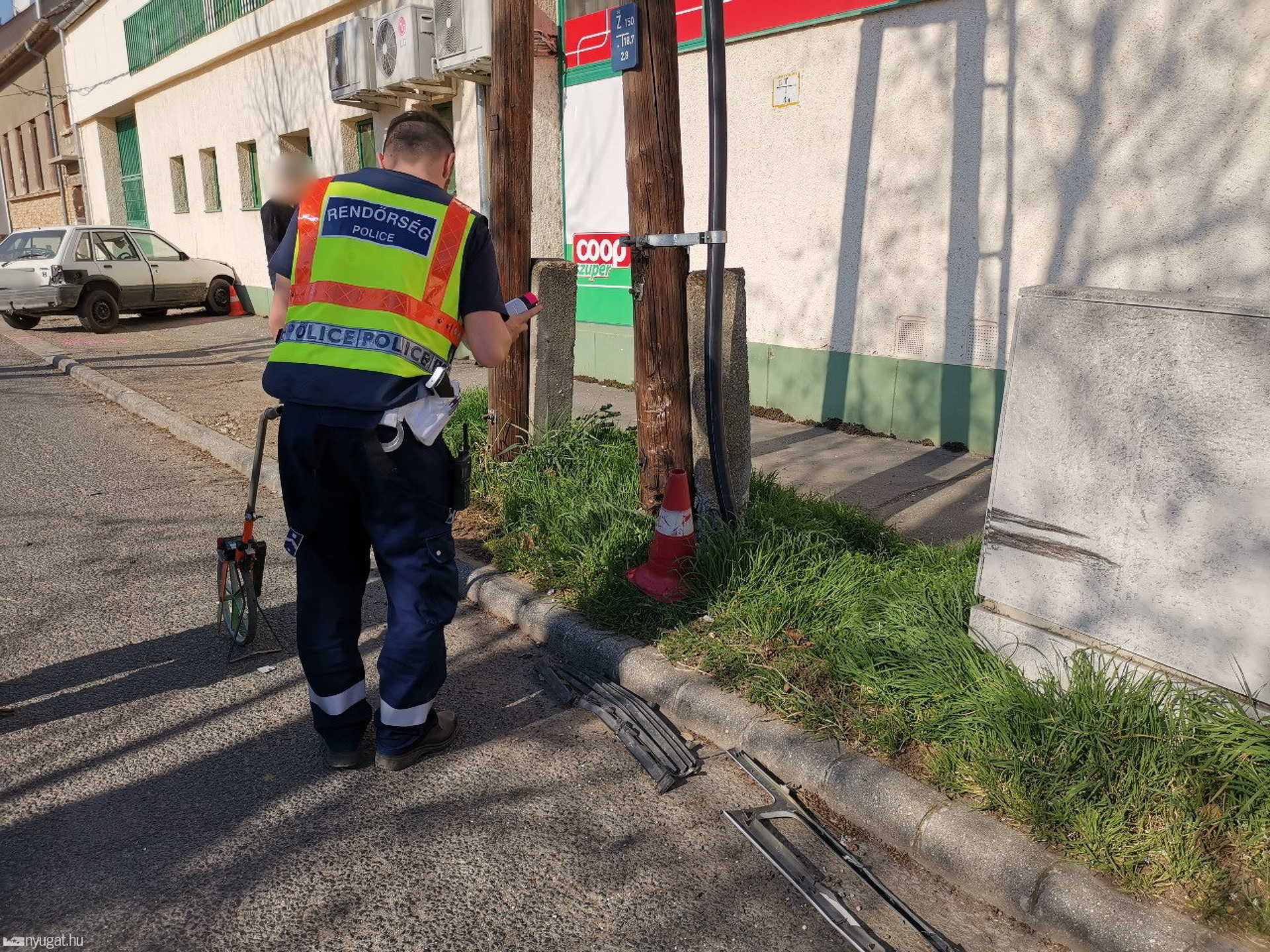 Elmenekült a helyszínről két nő egy baleset után 