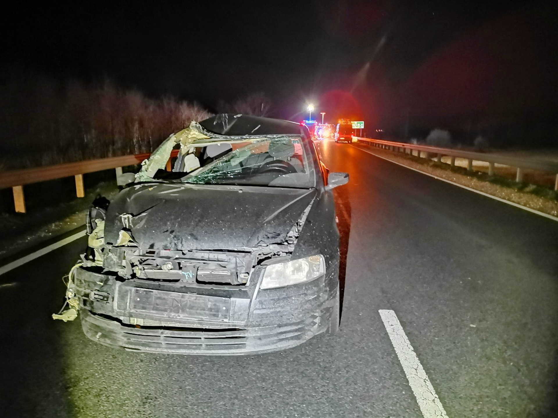 Traktort borított egy Fiat a 86-os főúton Körmend közelében