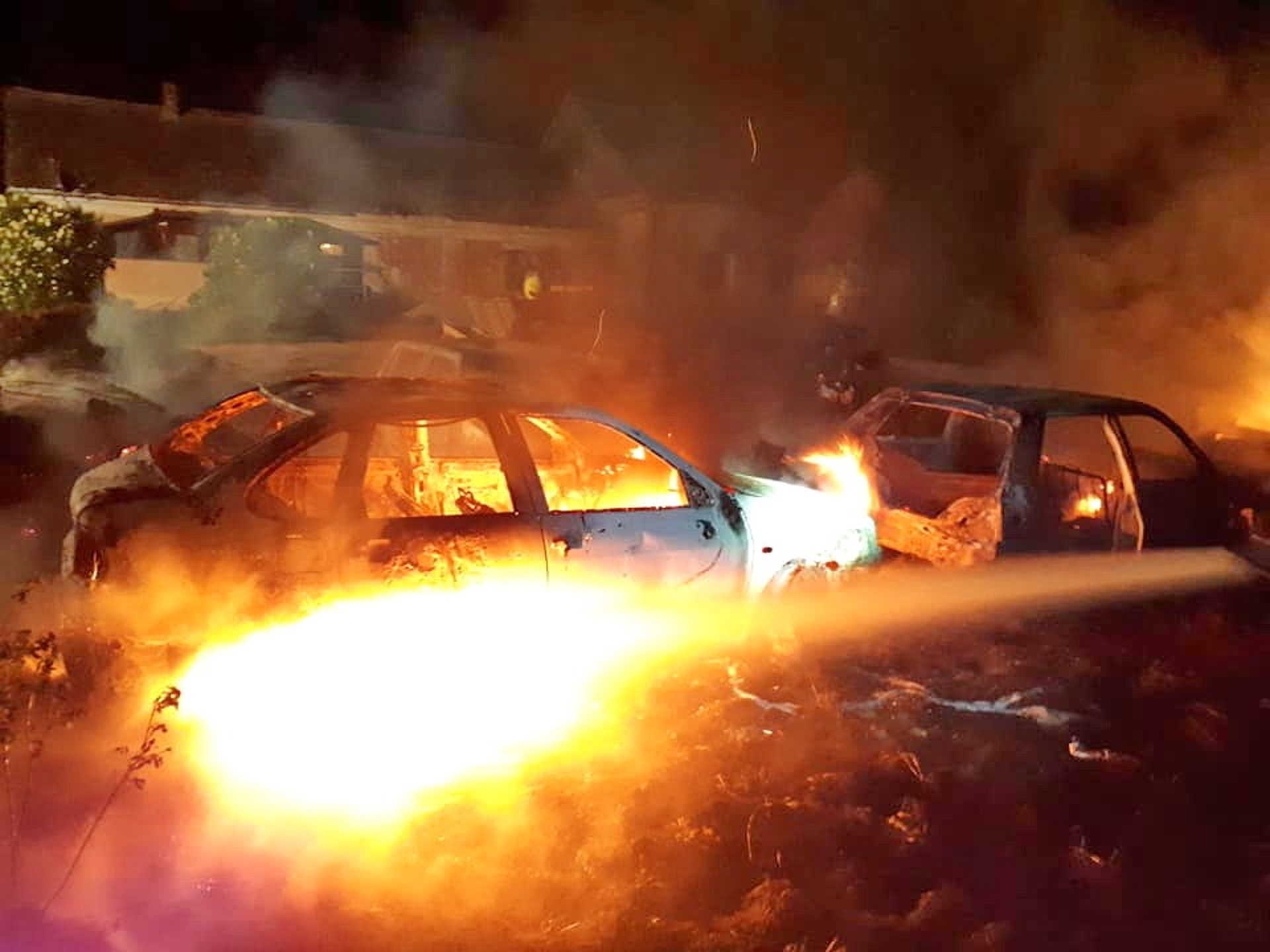 Ismét autók égtek ki egy szakonyi portán