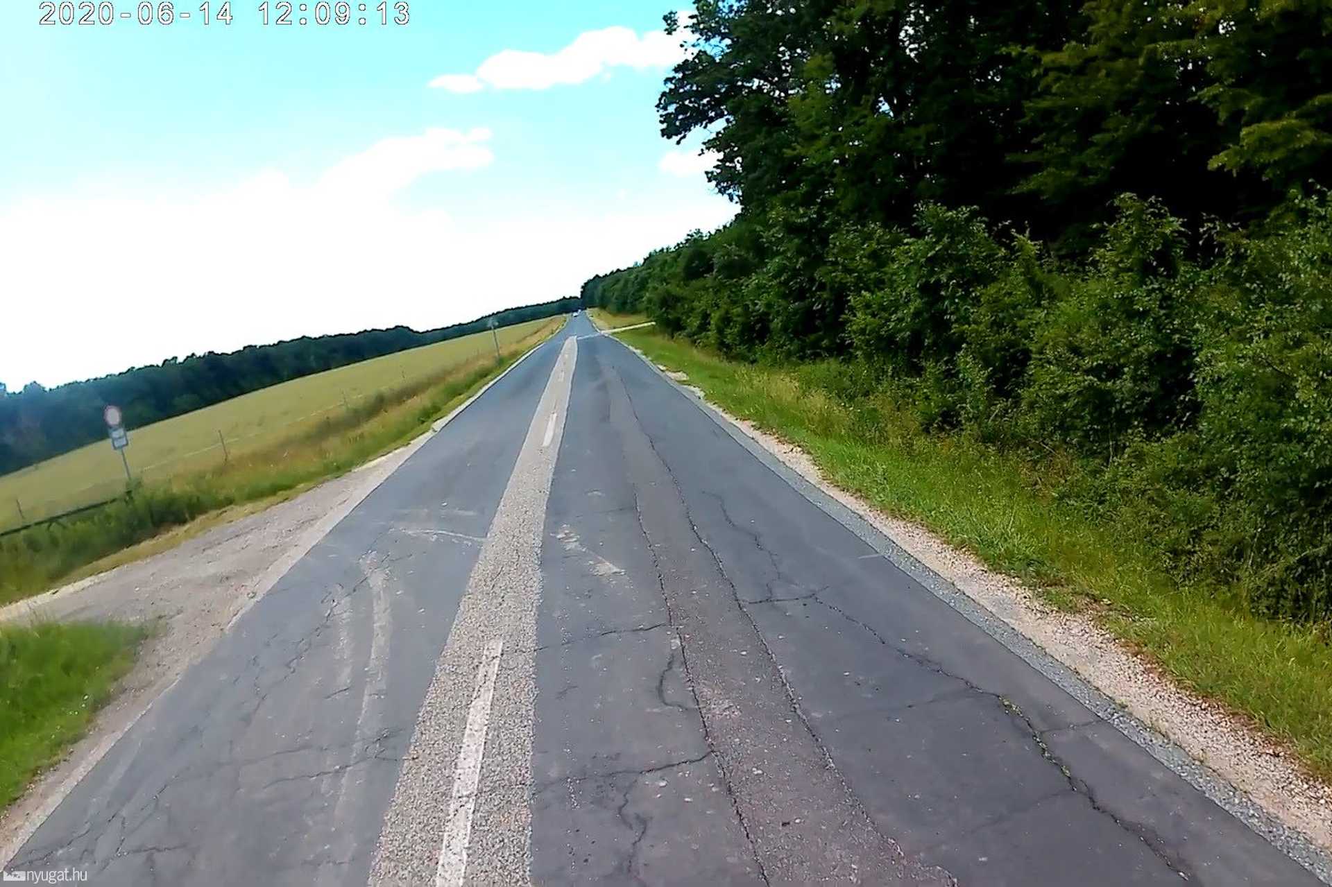 Kerékpártúra veszélyhelyzet után, út- és közlekedés teszt