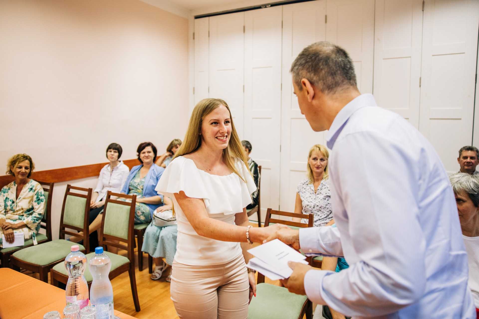 Jutalom az egészségügyi dolgozóknak