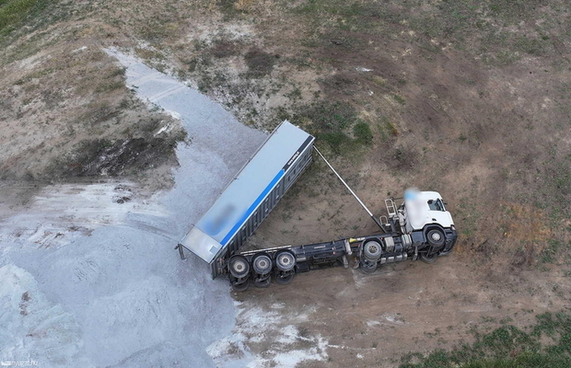 112press.hu