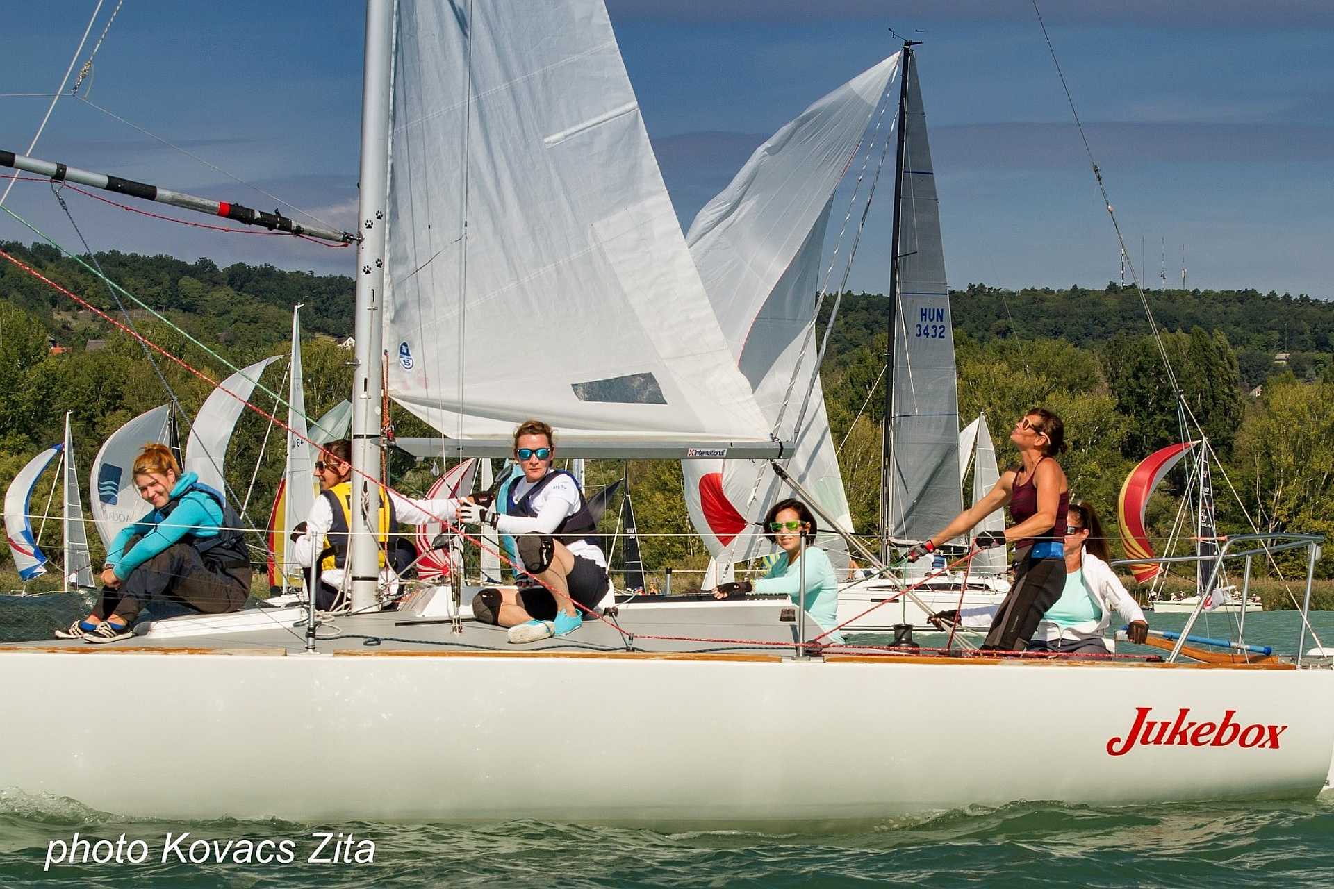 Női túlsúly a Balaton nyugati végében PR