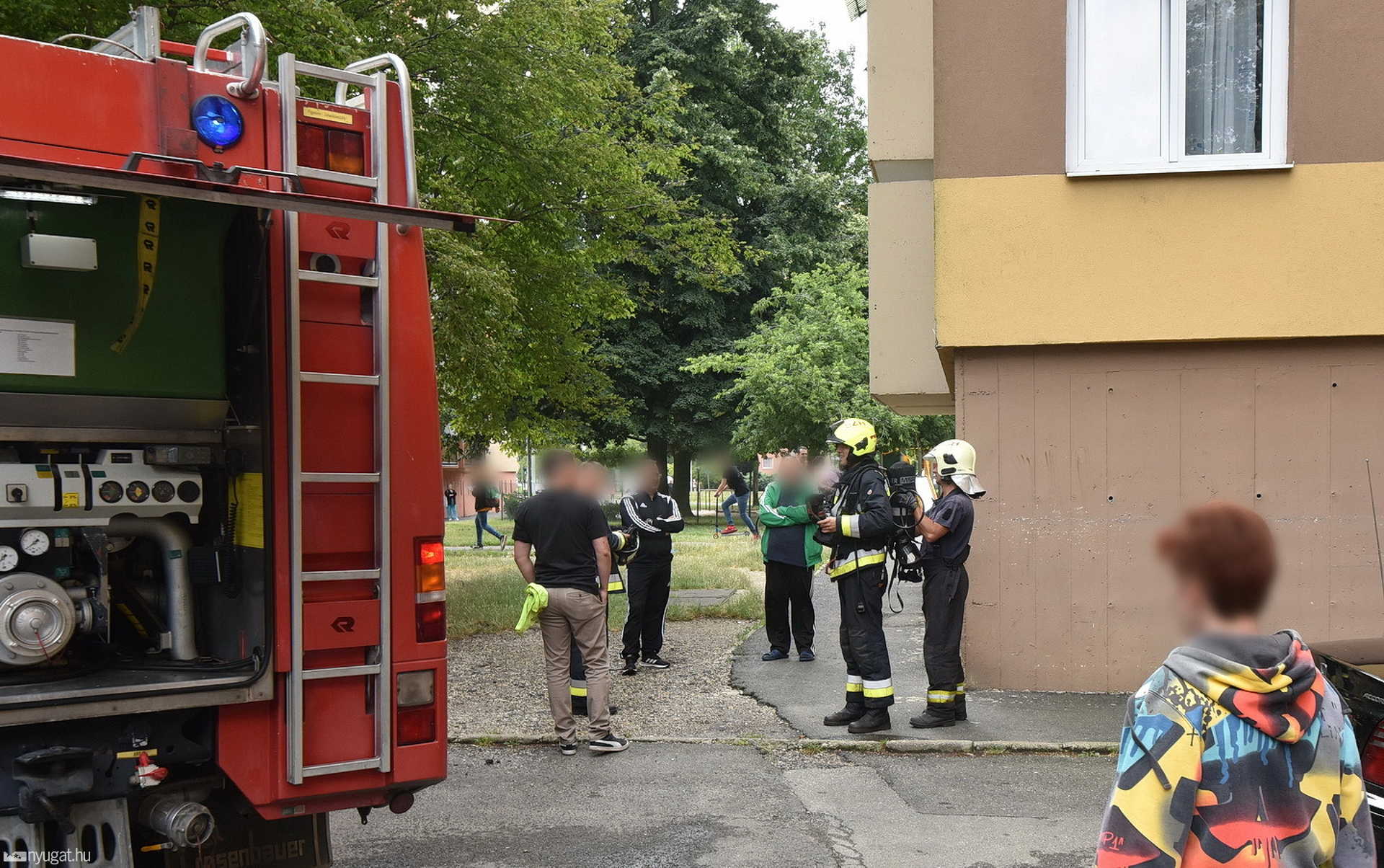 Több hete vagy hónapja elhunyt idős férfi holttestét találták meg egy szombathelyi lakásban
