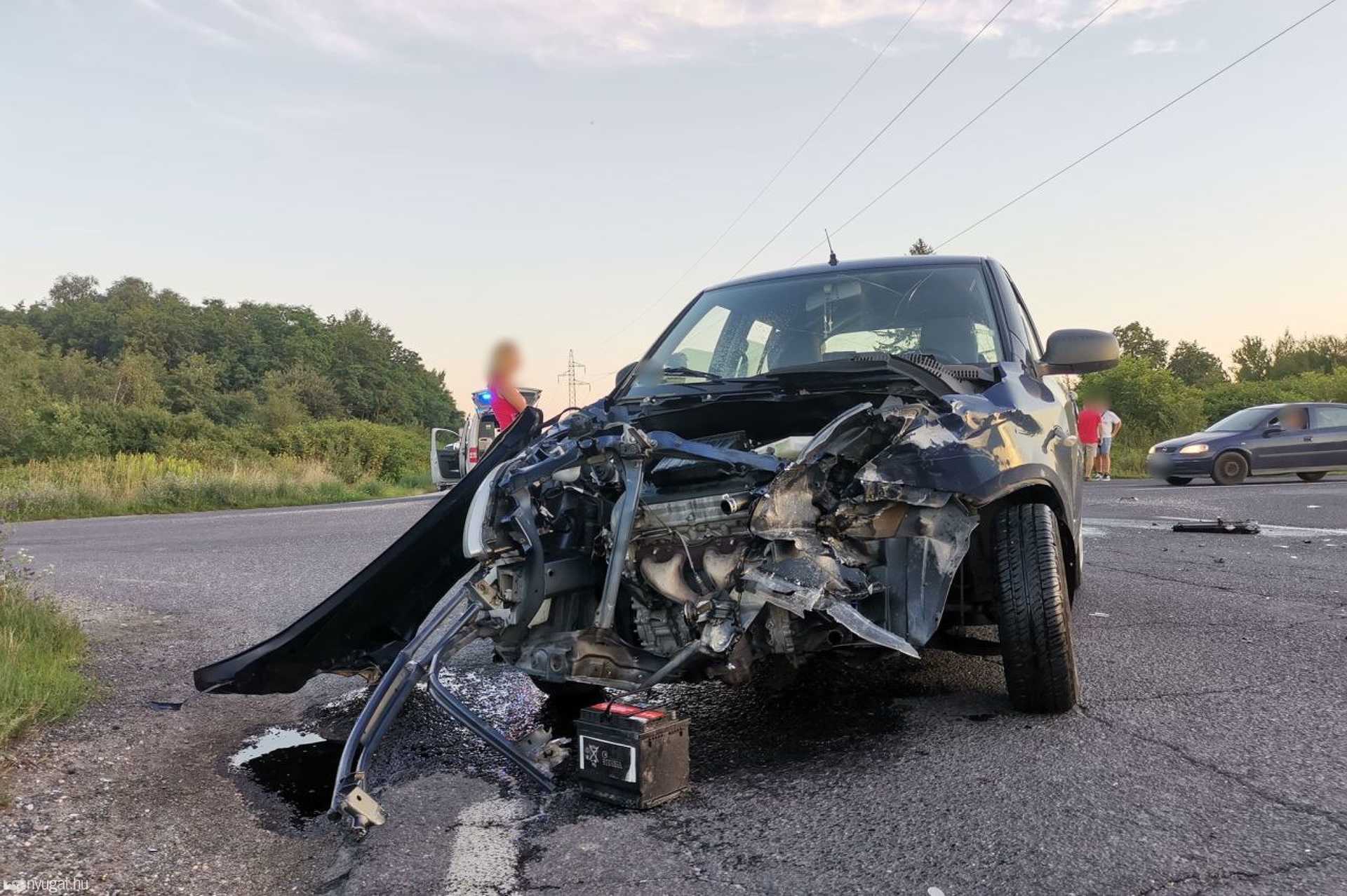 Motorosbaleset a 87-esen, Szombathely mellett