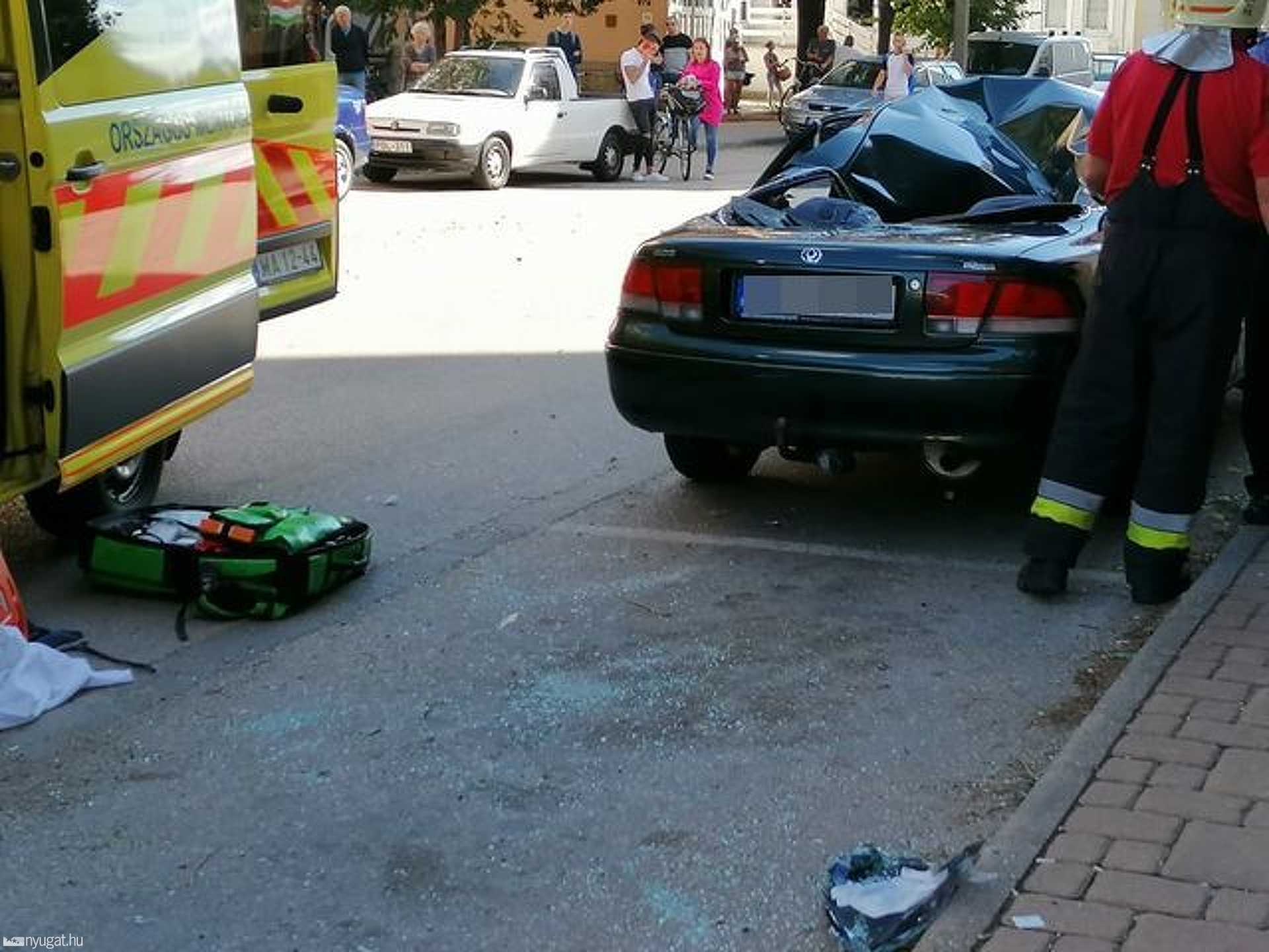 Kiugrott a tizenegyemeletesből egy fiatal férfi Celldömölkön