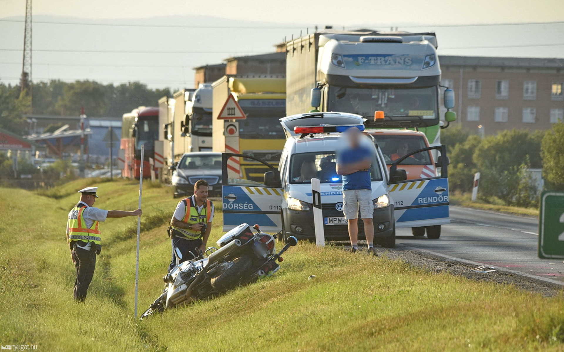 Rendőrmotoros baleset