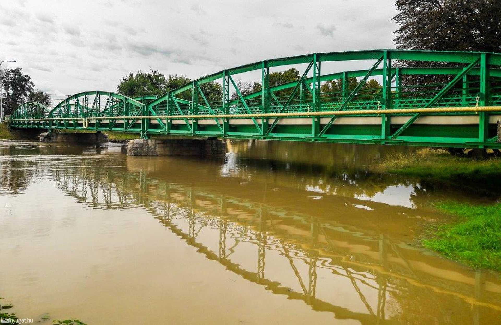 372cm-en tetőzött a Rába Körmenden Fotó :Bedőcs Gyula 