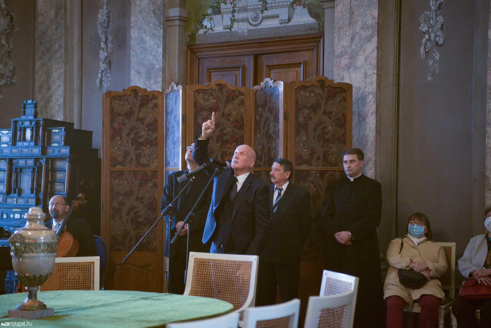 Felújított freskó a Püspöki Palotában