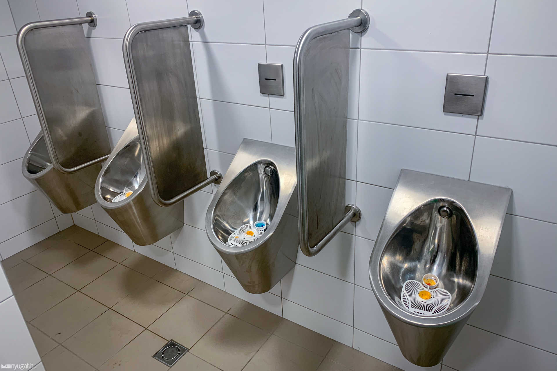 Felújították a fő téri nyilvános WC-t