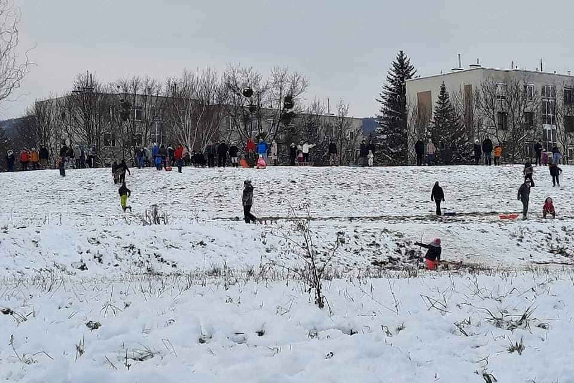 Lakópark épül a kőszegiek egyik kedvenc szánkózóhelyén