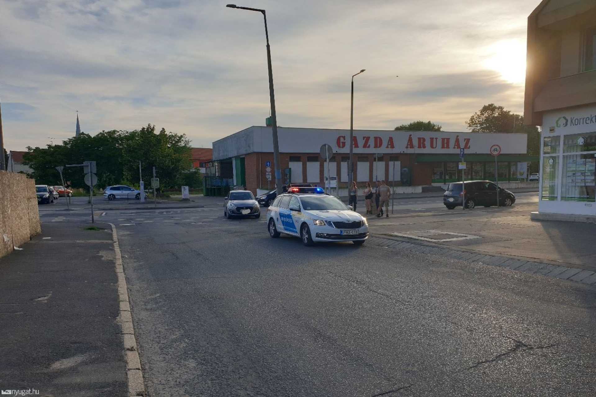 A Kiskar utcába gurult ki a gazdátlan Suzuki 