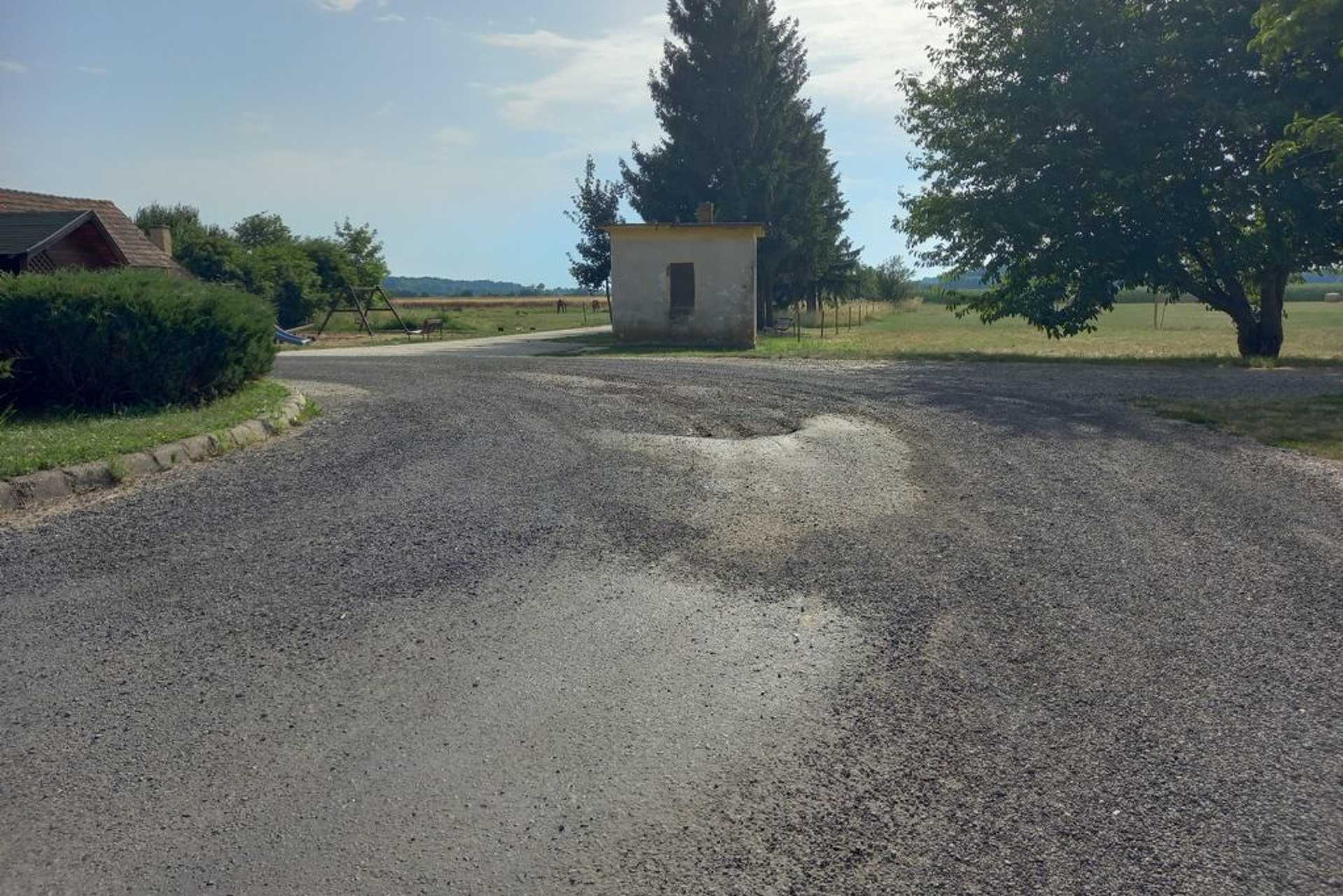 Nemesrempehollós