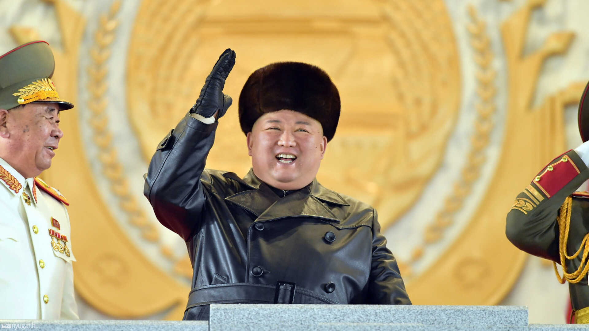 Kim Dzsong Un és a bőrkabát