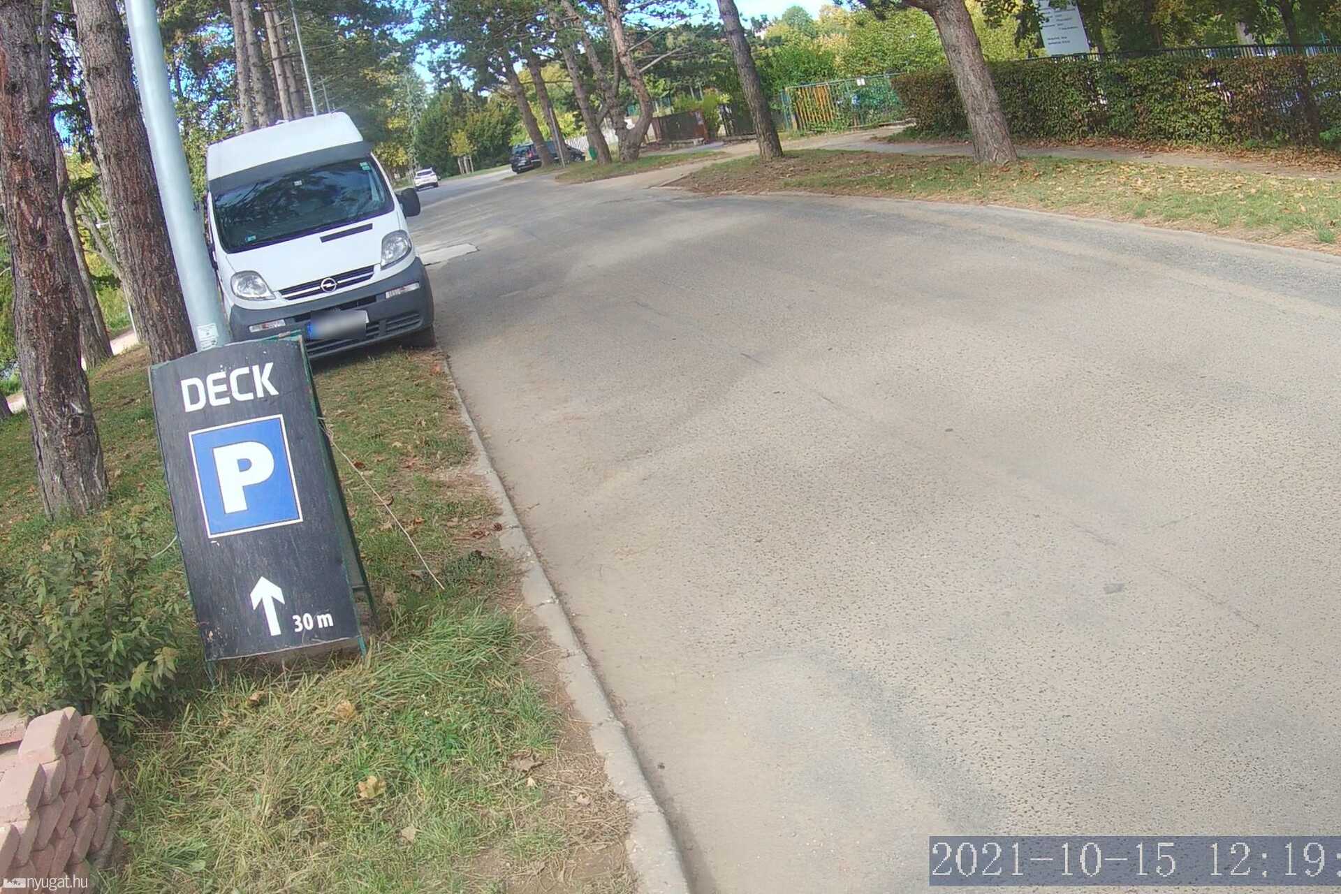 Szabálytalan és kreatív parkolások Szombathelyen