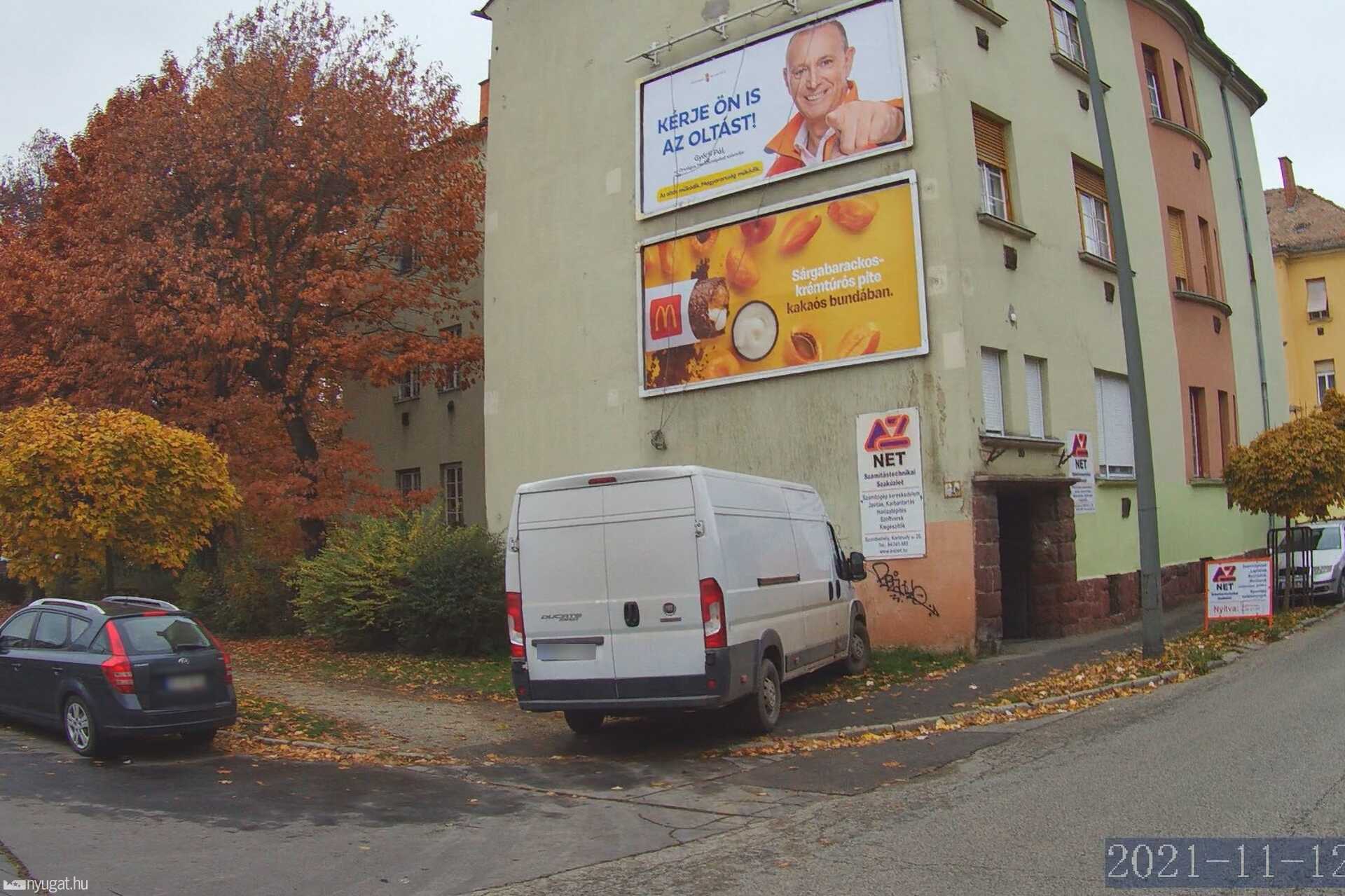 Szabálytalan és kreatív parkolások Szombathelyen: járdafoglalások profiktól