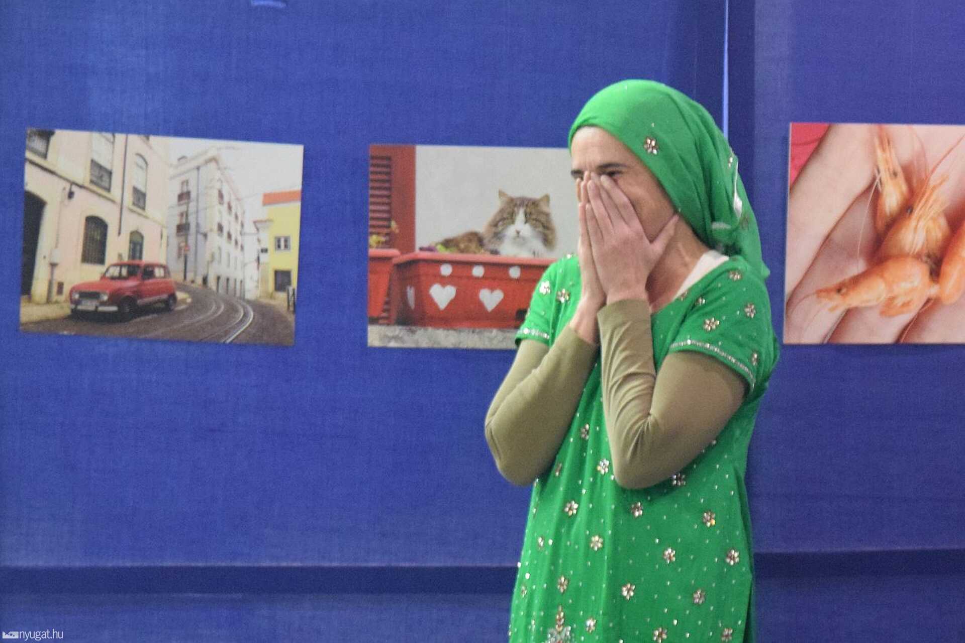 Rózsa Melinda fotókiállítása a Savaria Moziban