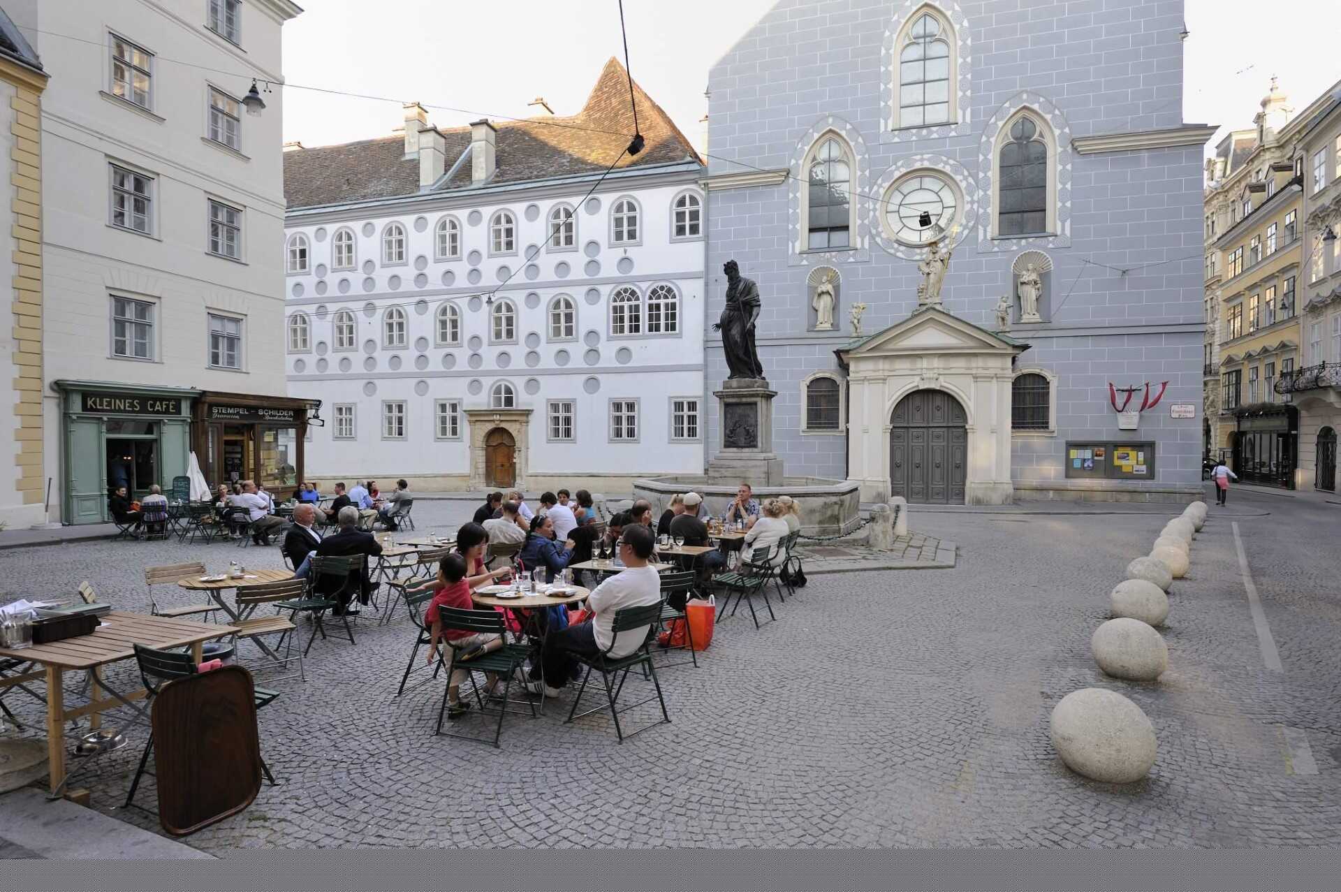 Bécsben továbbra is csak szigorú szabályok mellett lehet szórakozni 