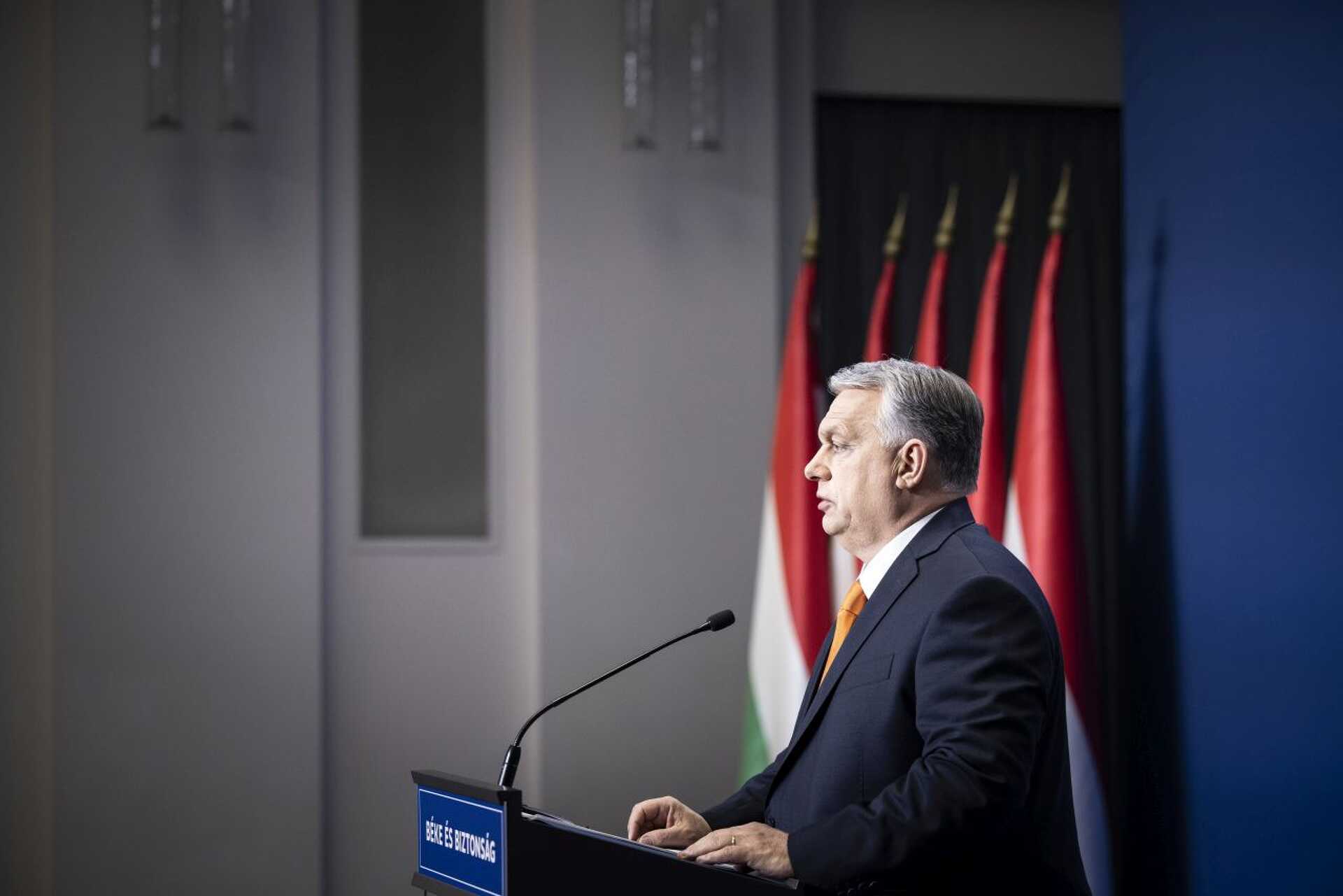 Orbán Viktor a nemzetközi  sajtótájékoztatón