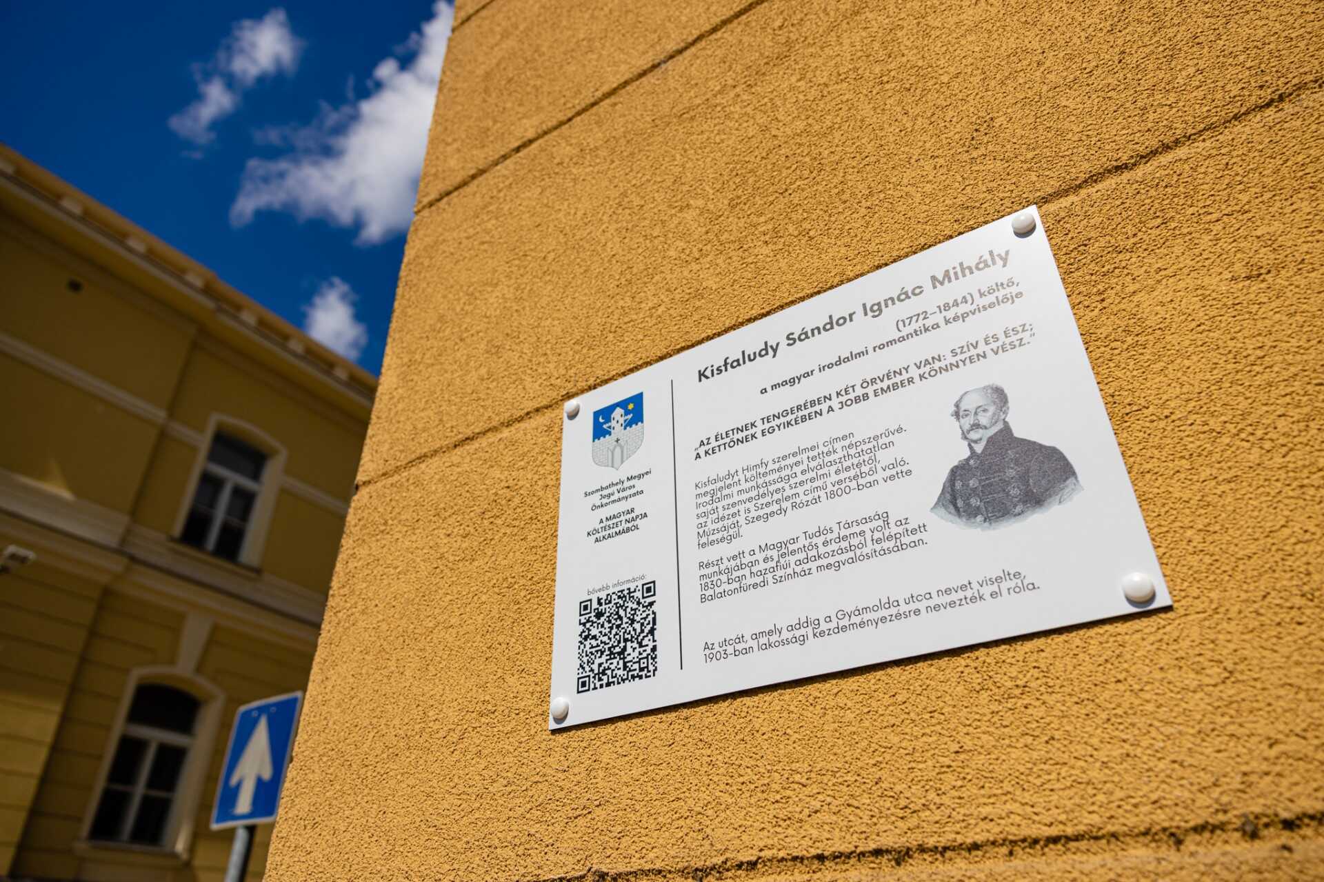 Utcanév-magyarázó táblákat helyezett ki az önkormányzat Szombathelyen