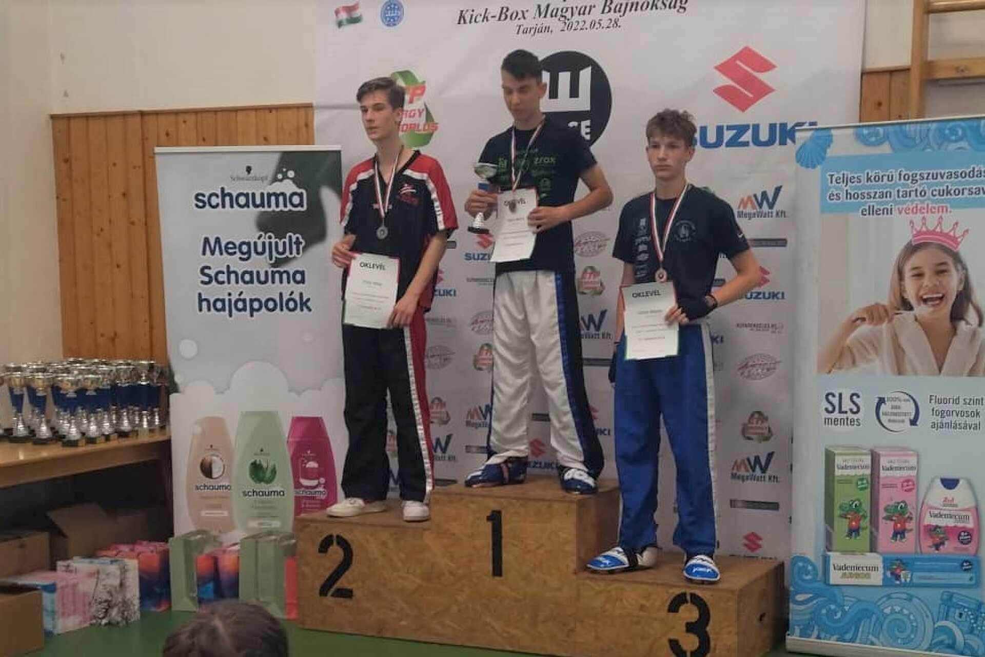 Vörös Márton ponthfighting 3. hely - Skorpió Kick-box SE