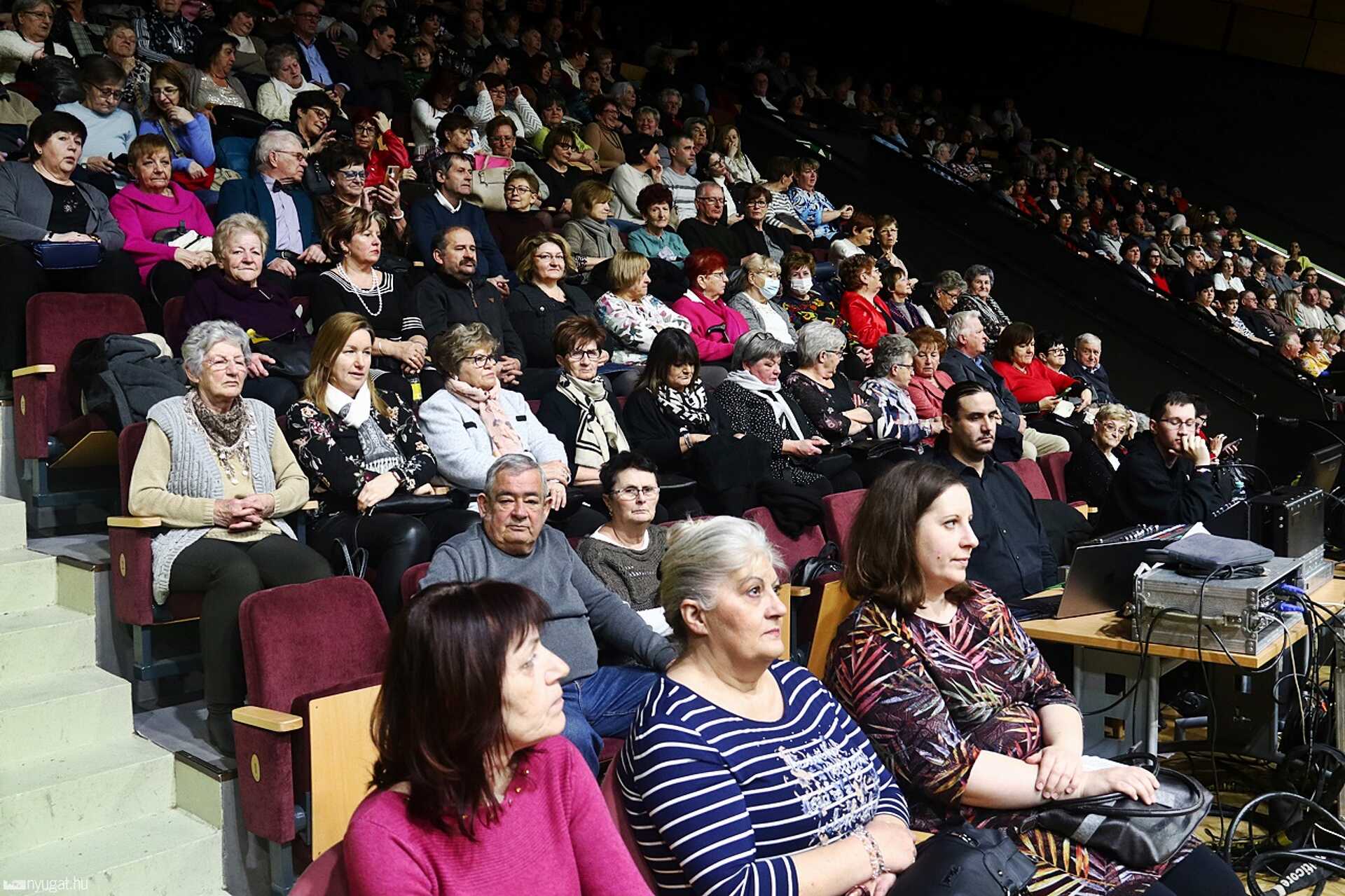 Szécsi Pál emlékkoncert az Agorában 