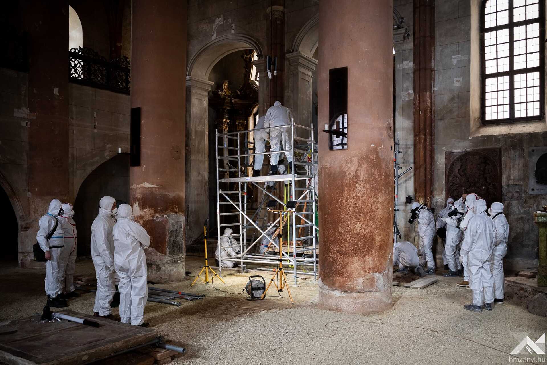 Mikrobiológiai és régészeti feltárás a kőszegi Szent Jakab-templomban