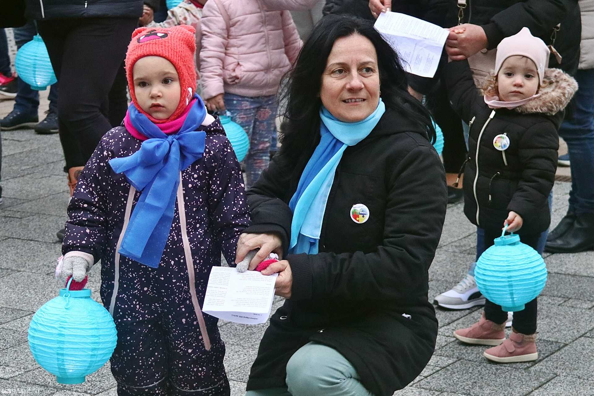 Kék séta az autizmus világnapján  
