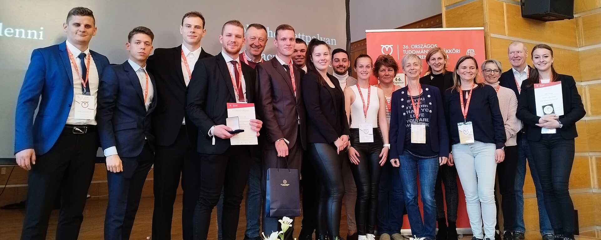 Az ELTE PPK Sporttudományi Intézet szombathelyi hallgatói az OTDK-n