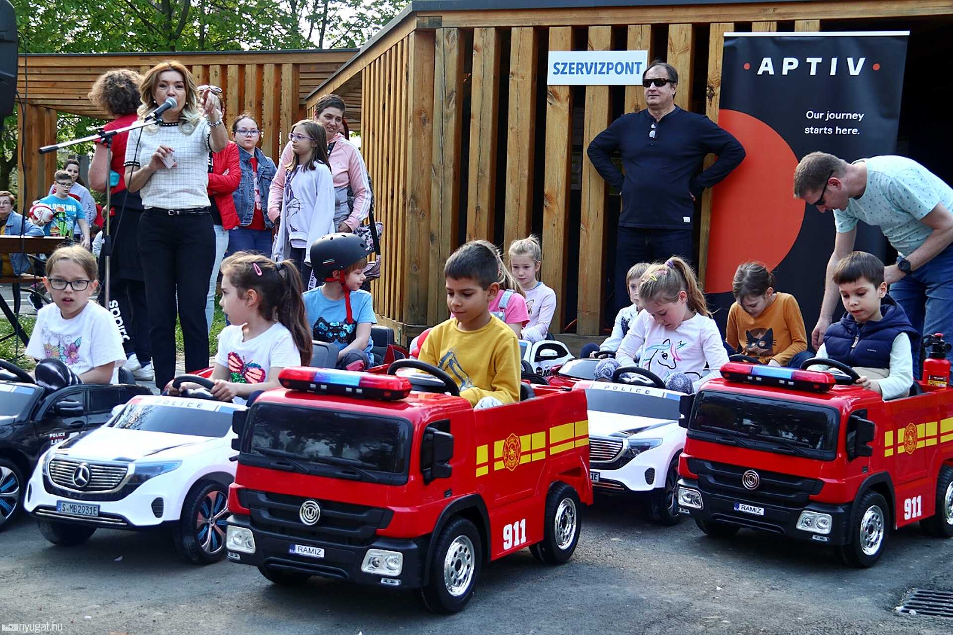 KRESZ park és Víztorony a föld napján