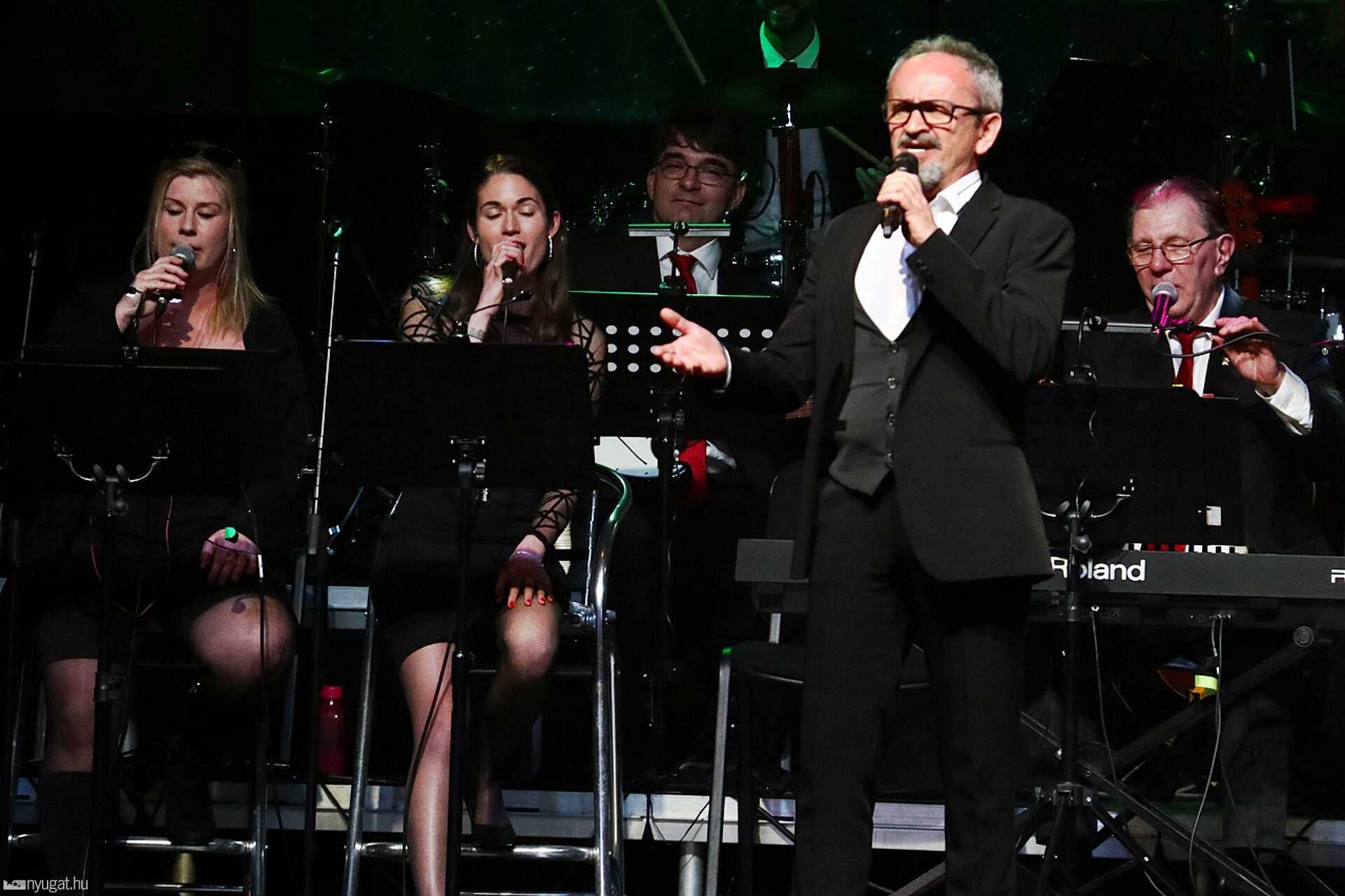 Isis Big Band koncert az Agorában 