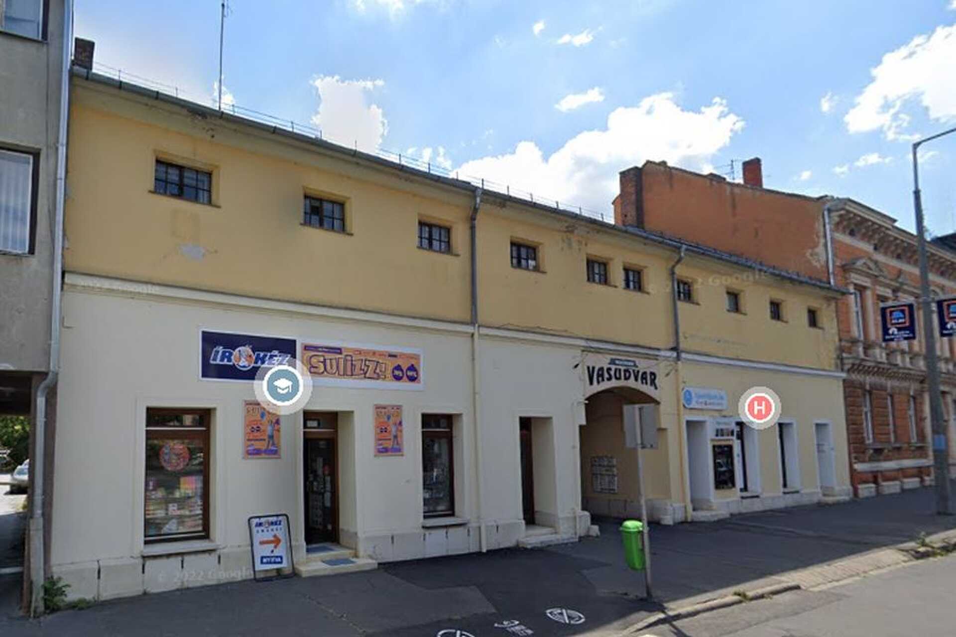 200 millióért vehetne meg egy üzletházat a Thököly utcában a