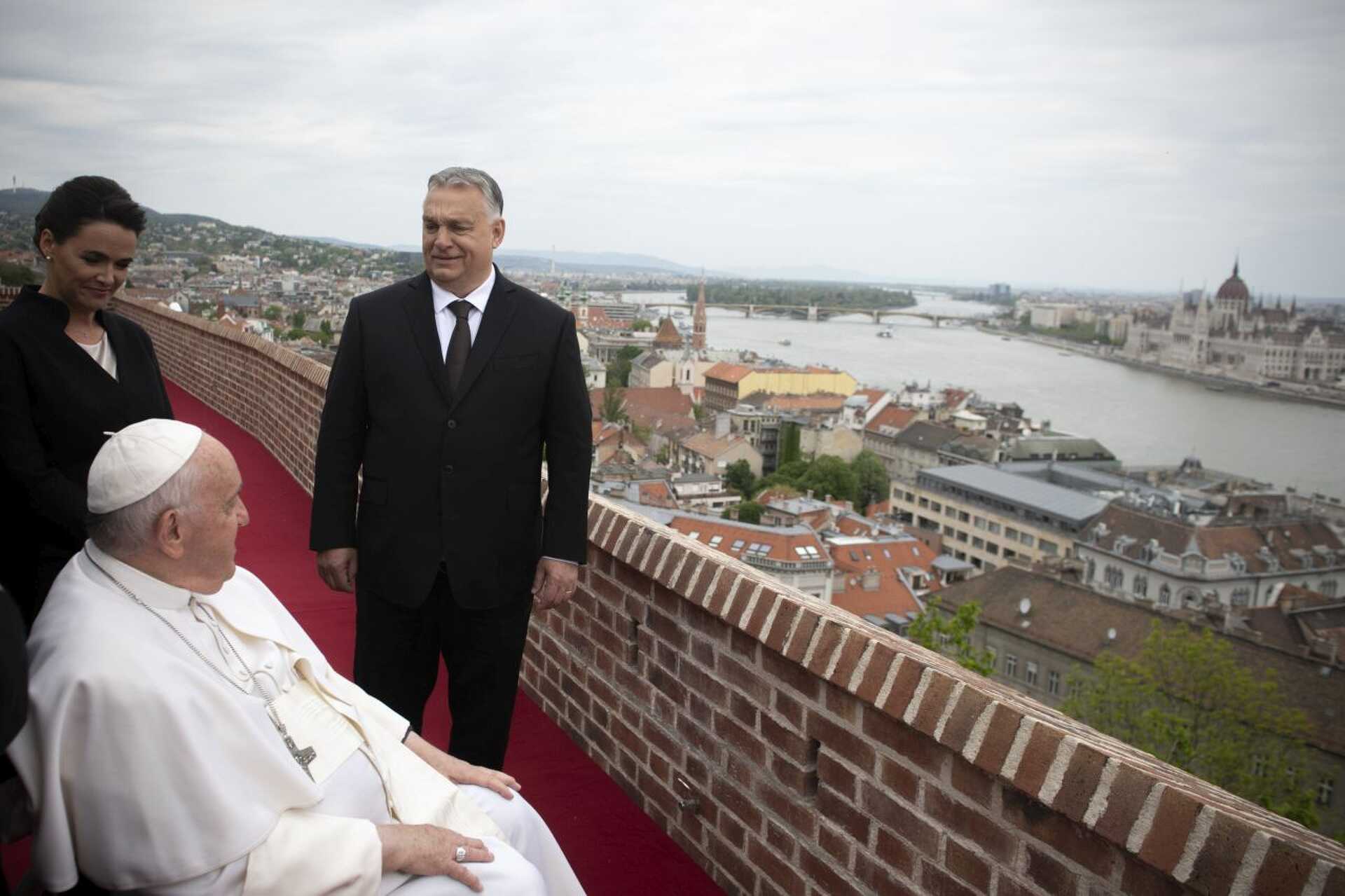 Orbán Viktor és Ferenc Pápa